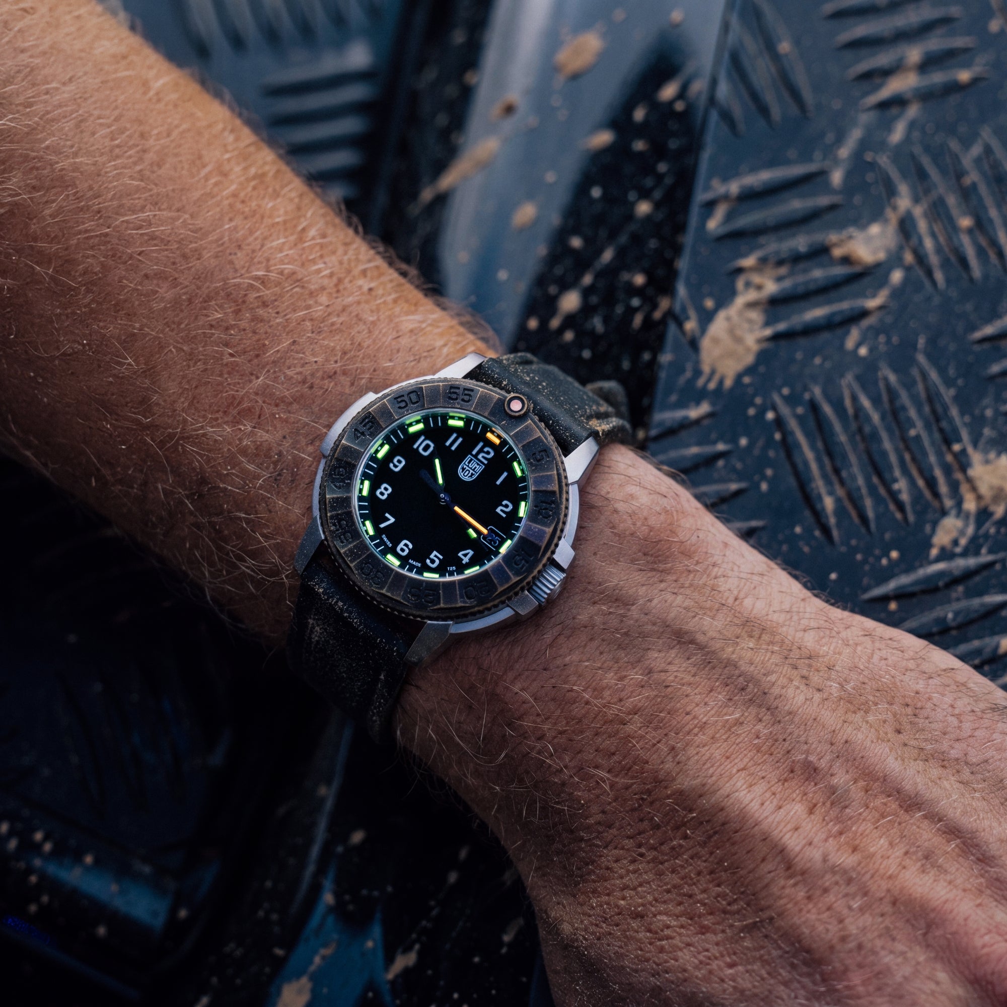 Luminox Adventure Watch 43mm Outdoor Explorer Black Dial Leather Mens Quartz Watch XL.1301