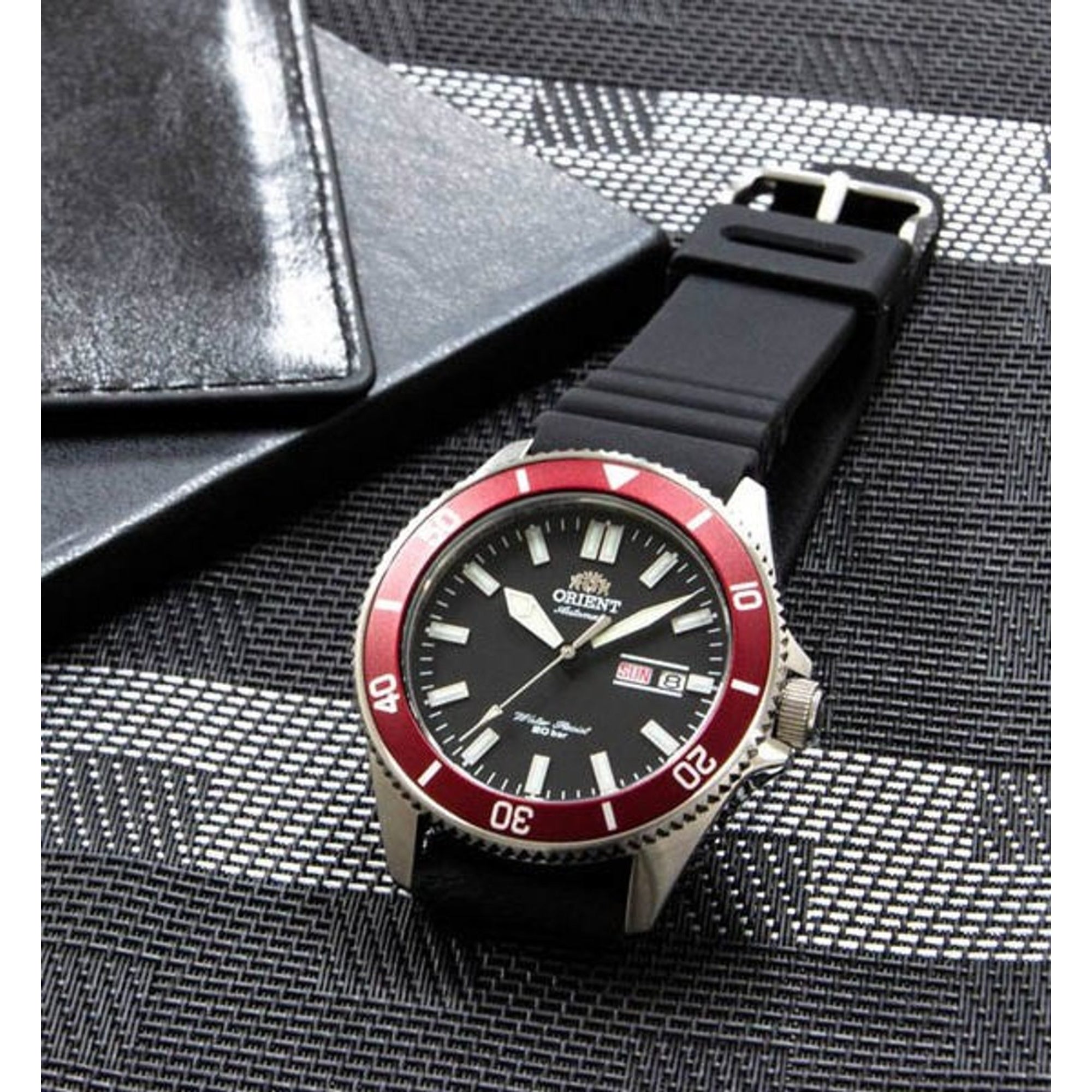 Orient Mako III 44mm Black Dial Silicone Mens Automatic Watch RA-AA0011B19B