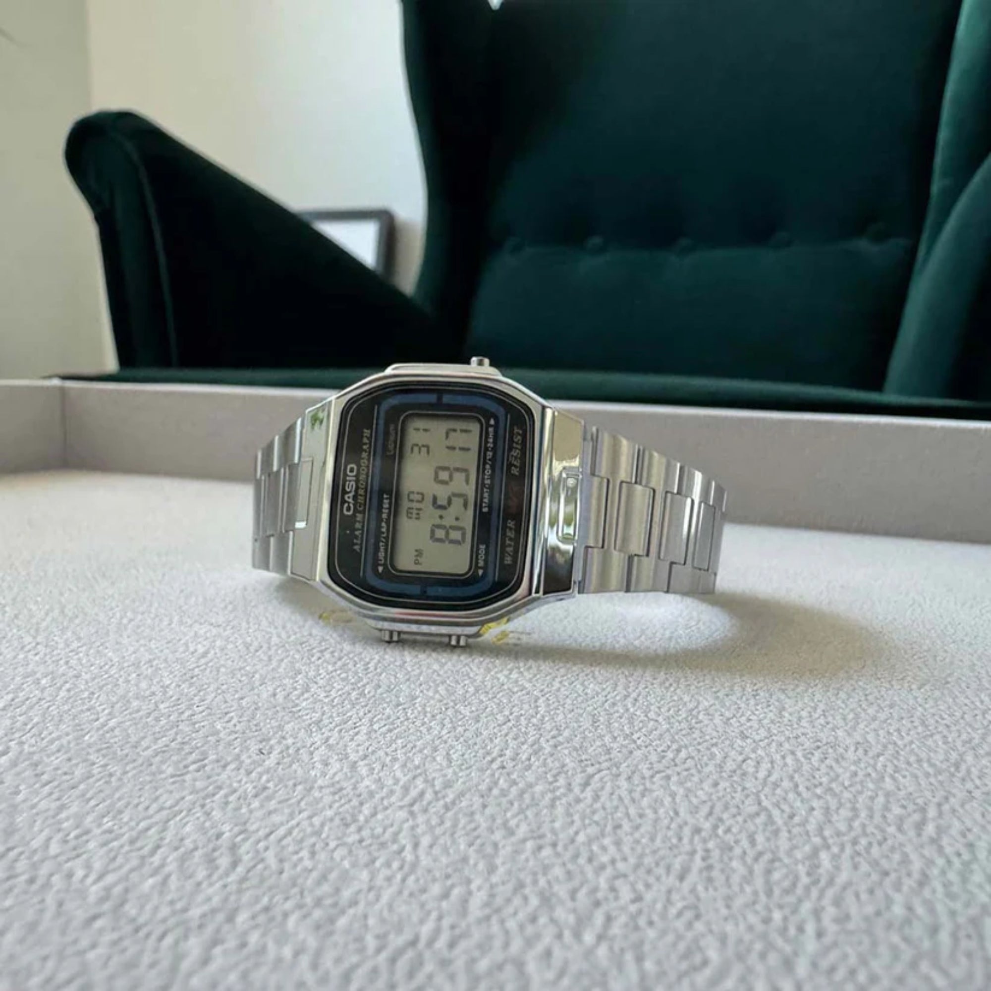 Casio Vintage Ikonische Quarz Digitaluhr aus Stahl A164WA-1VES