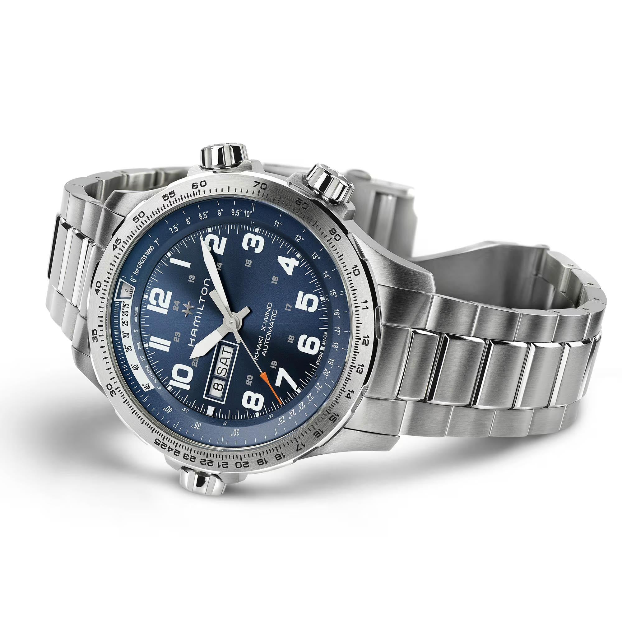 Hamilton Khaki Aviation H77765141 oversized luminous numerals and hands close-up