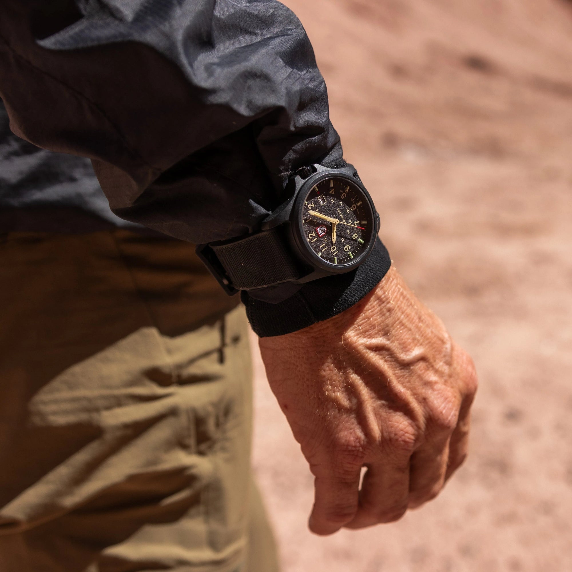 Luminox Atacama Field 43mm Black Dial Rubber Mens Quartz Watch XL.1970.SET