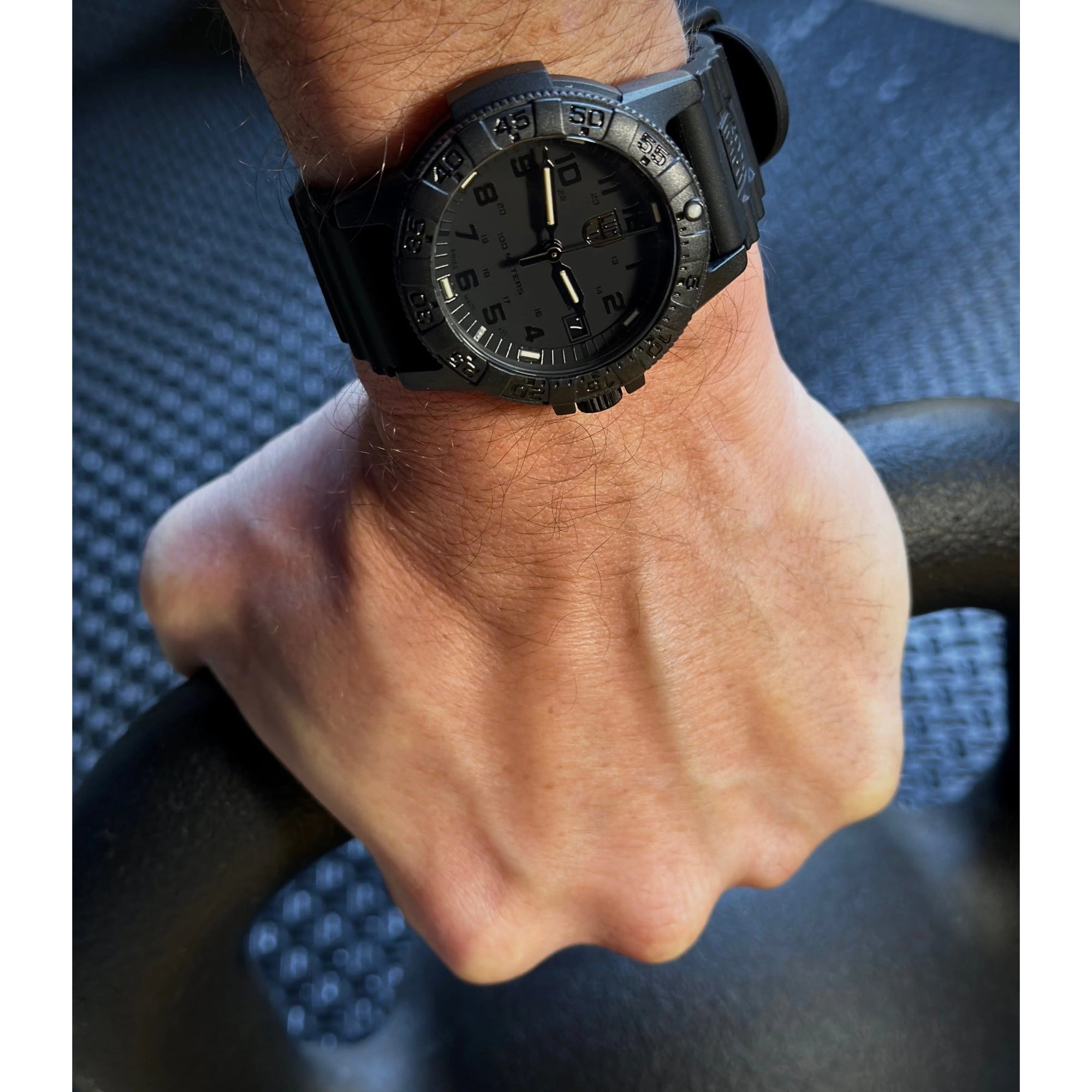 Luminox Leatherback Sea Turtle 39mm Black Dial Silicone Quartz Watch XS.0301.BO.L