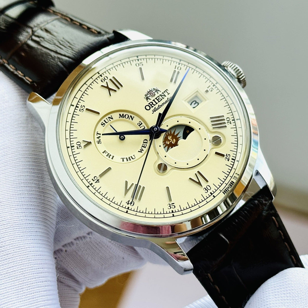 Orient Bambino 41.5mm Sun & Moon Champagne Dial Leather Mens Automatic Watch RA-AK0803Y30B