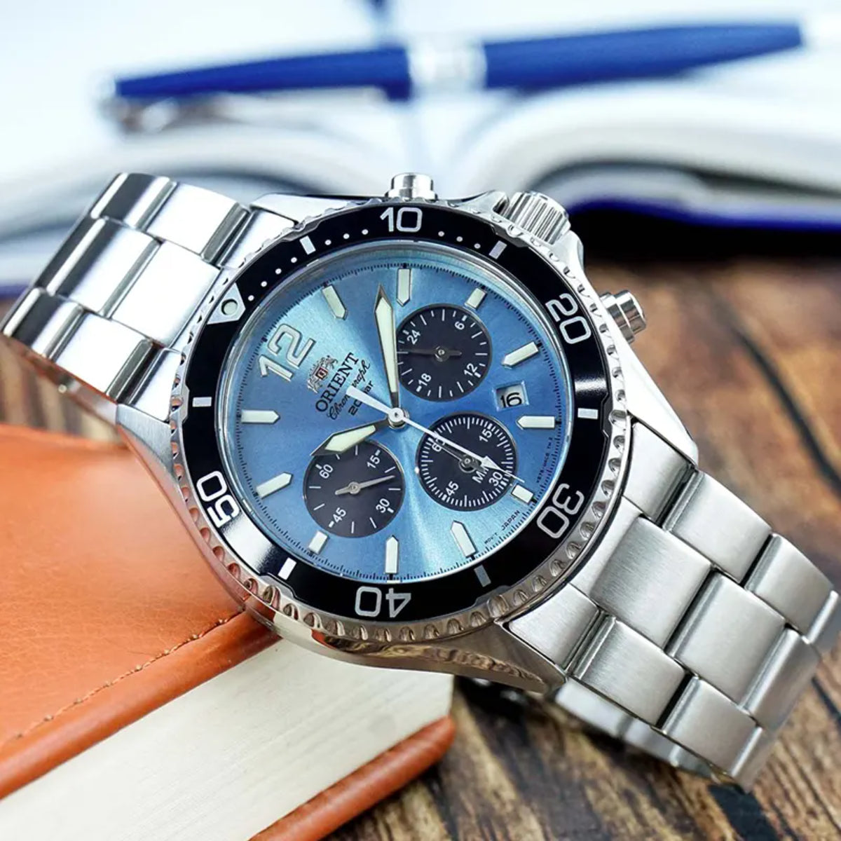 Orient Mako 43mm Chronograph Blaues Zifferblatt Stahl Herren Solar Uhr RA-TX0206L10B
