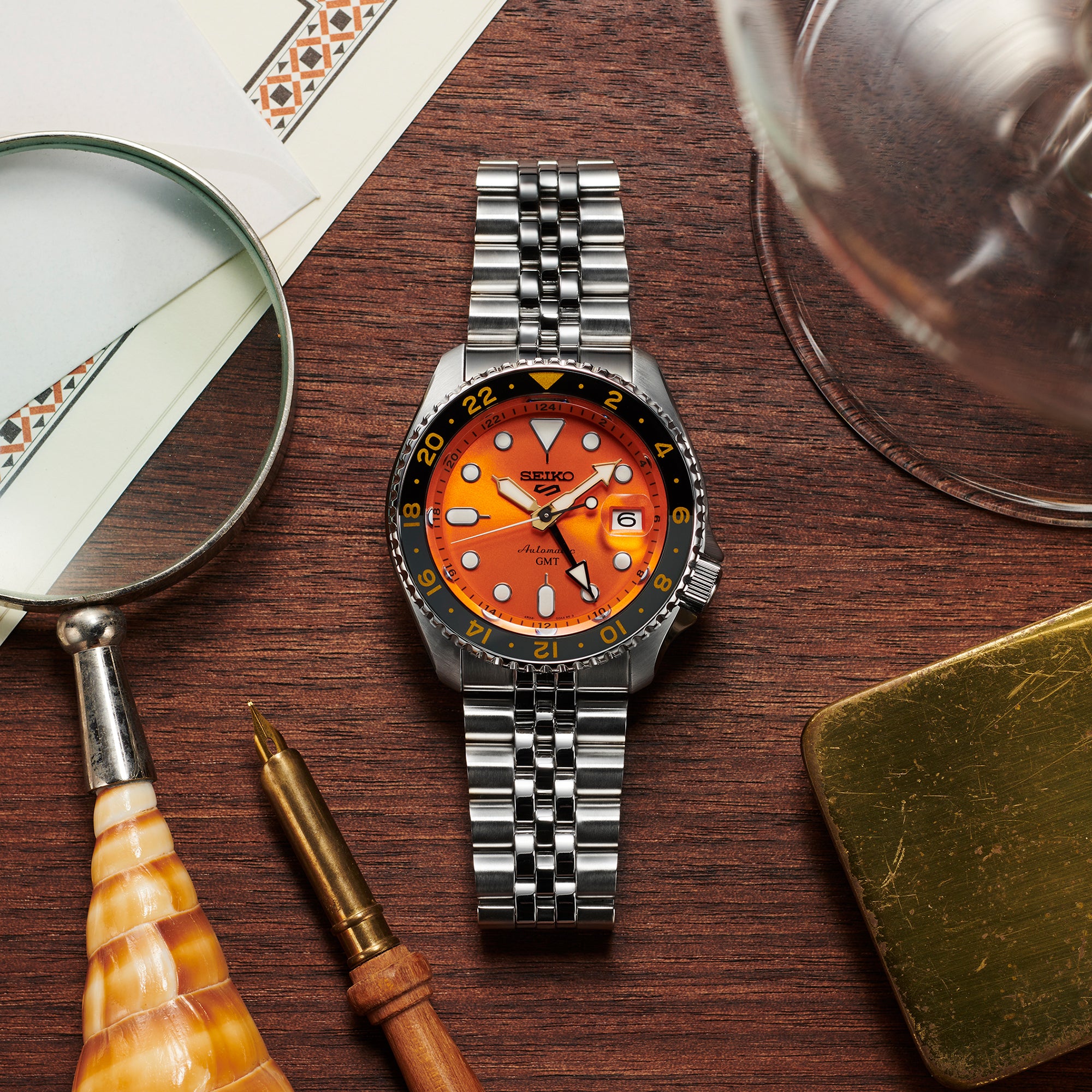 Seiko 5 Sports GMT 'Mikan Oranges Zifferblatt SKX Neuinterpretation Herren Uhr SSK005K1