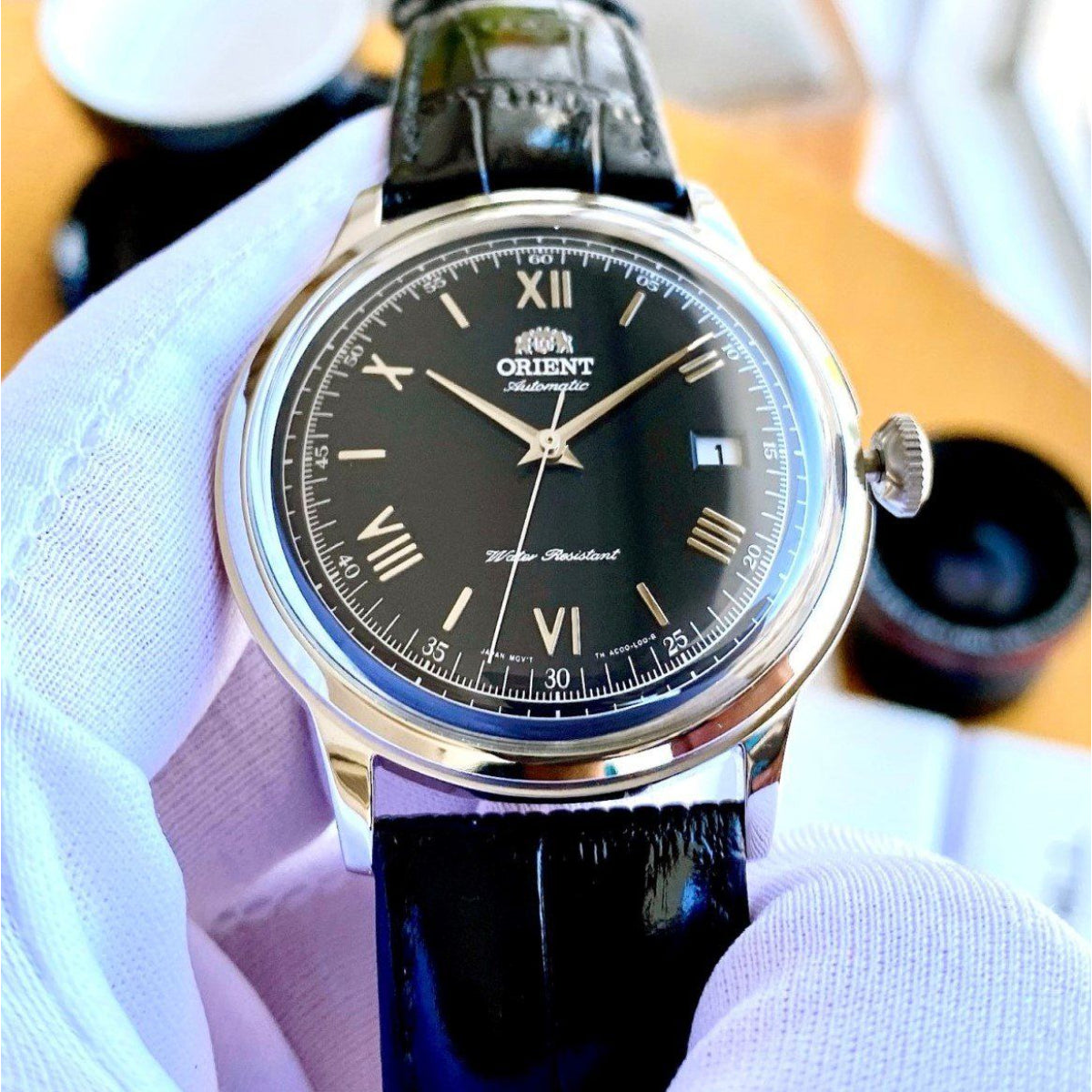 ORIENT Bambino 40,5 mm Klassische Version 2 Schwarzes Zifferblatt Leder Herren Automatikarmbanduhr TAC0000AB0