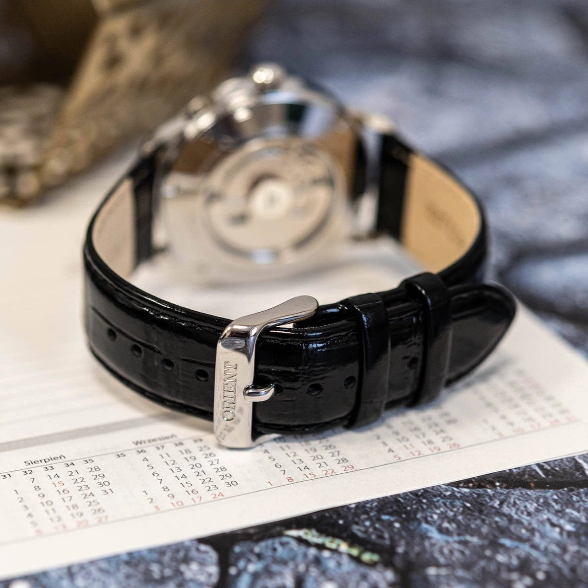 Orient Contemporary 41mm Offenes Herz Schwarzes Zifferblatt Leder Herren Automatik Uhr TAG02004B0