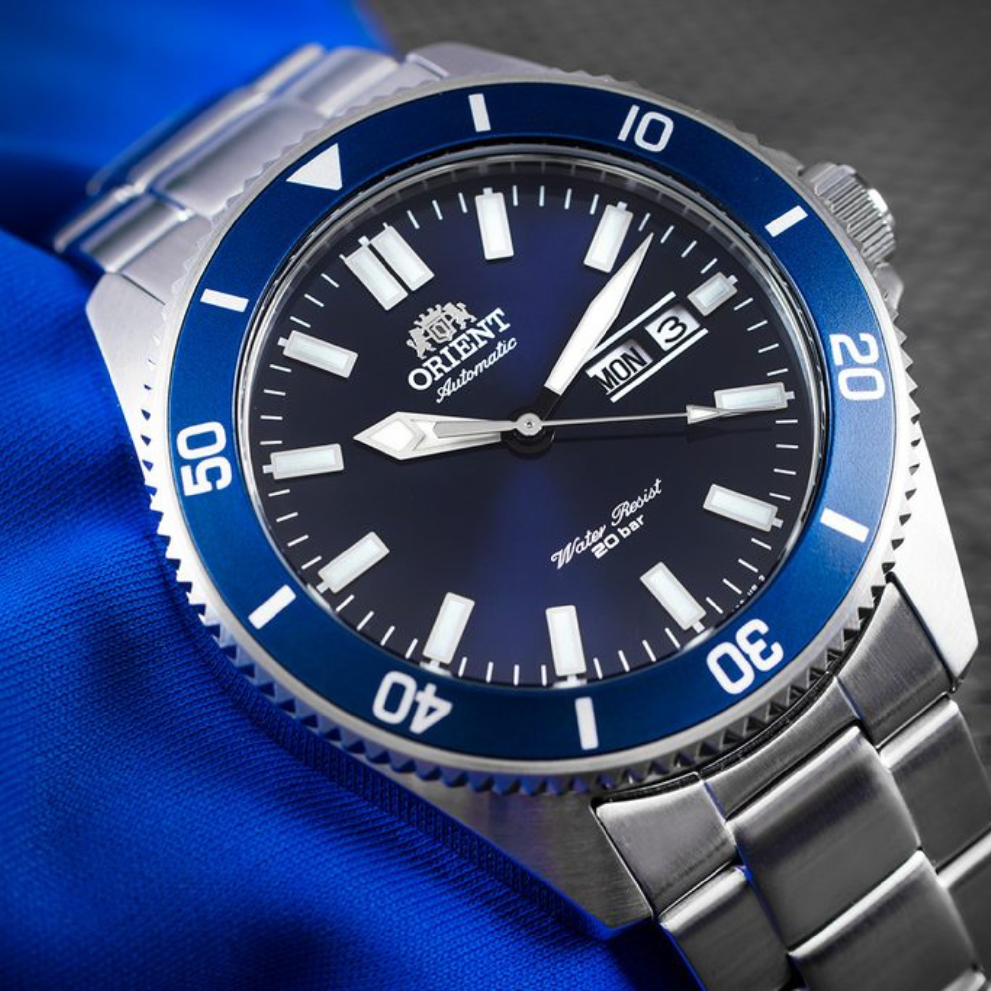 Orient Mako III 44mm Blue Dial Steel Mens Automatic Watch RA-AA0009L19B