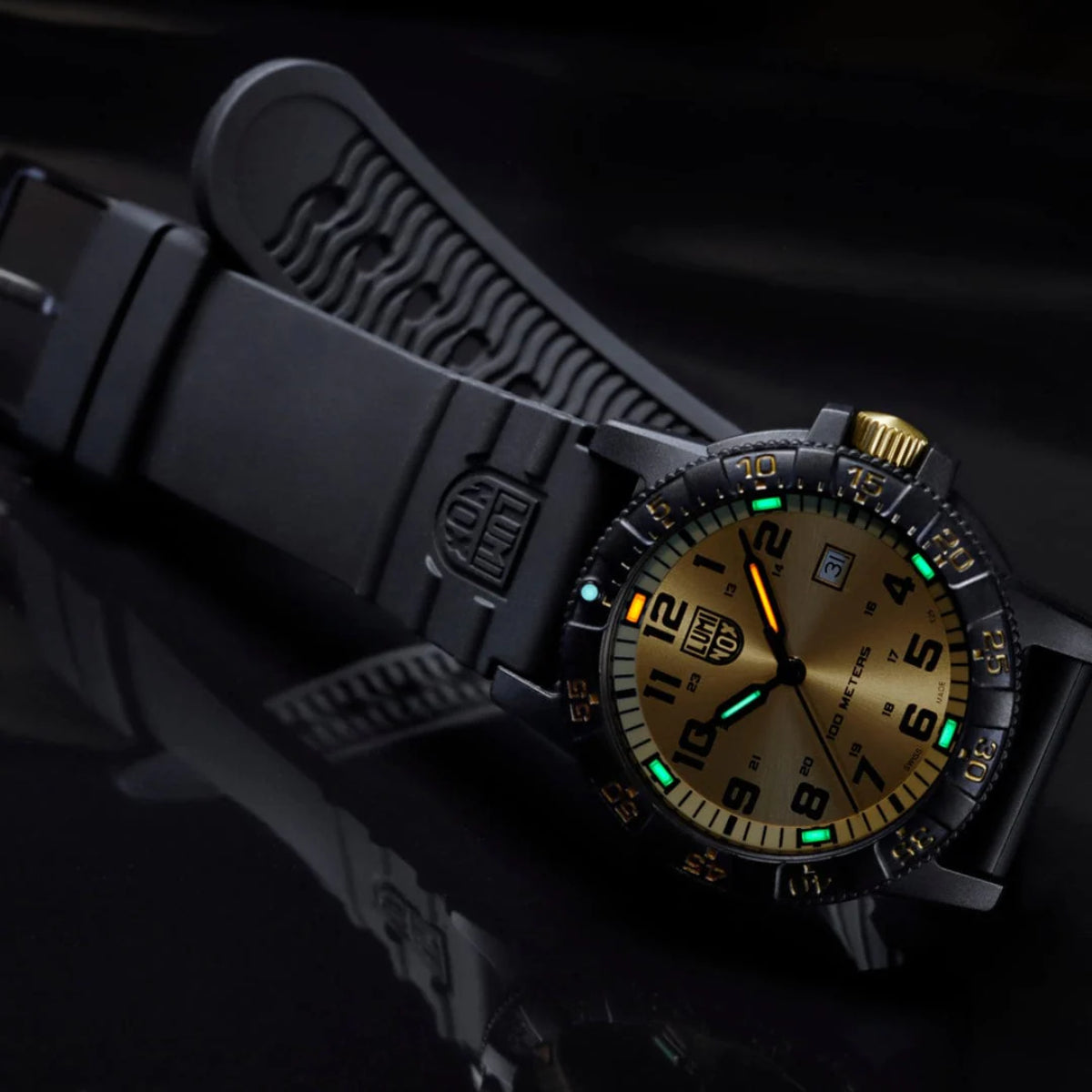 Luminox Leatherback Sea Turtle Giant Serie Golden Zifferblatt Schwarzes PU-Armband Herren Uhr XS.0325.GP