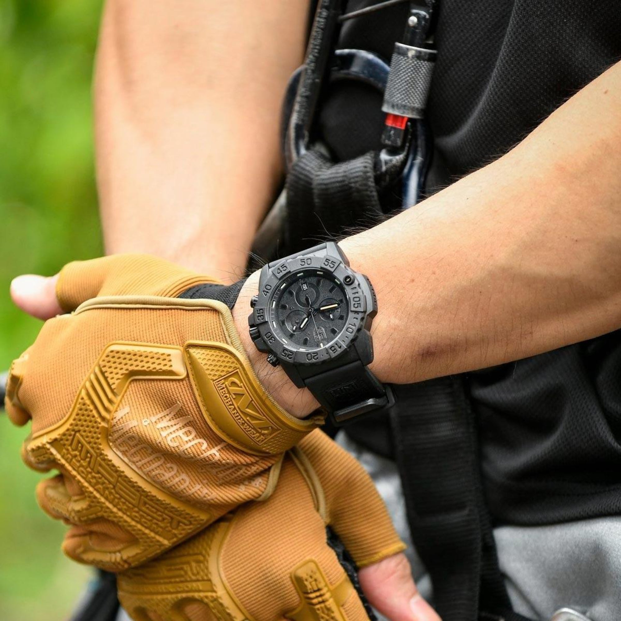 Luminox Navy SEAL Quarz Chronograph Blackout Zifferblatt Gummiarmband Herren Uhr XS.3581.BO