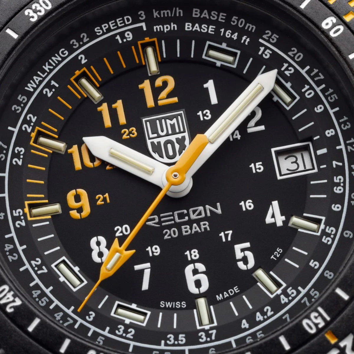 Luminox Recon Pointman Quarz Schwarzes Zifferblatt Nitril Gummiband Herren Uhr XL.8825.H.SET