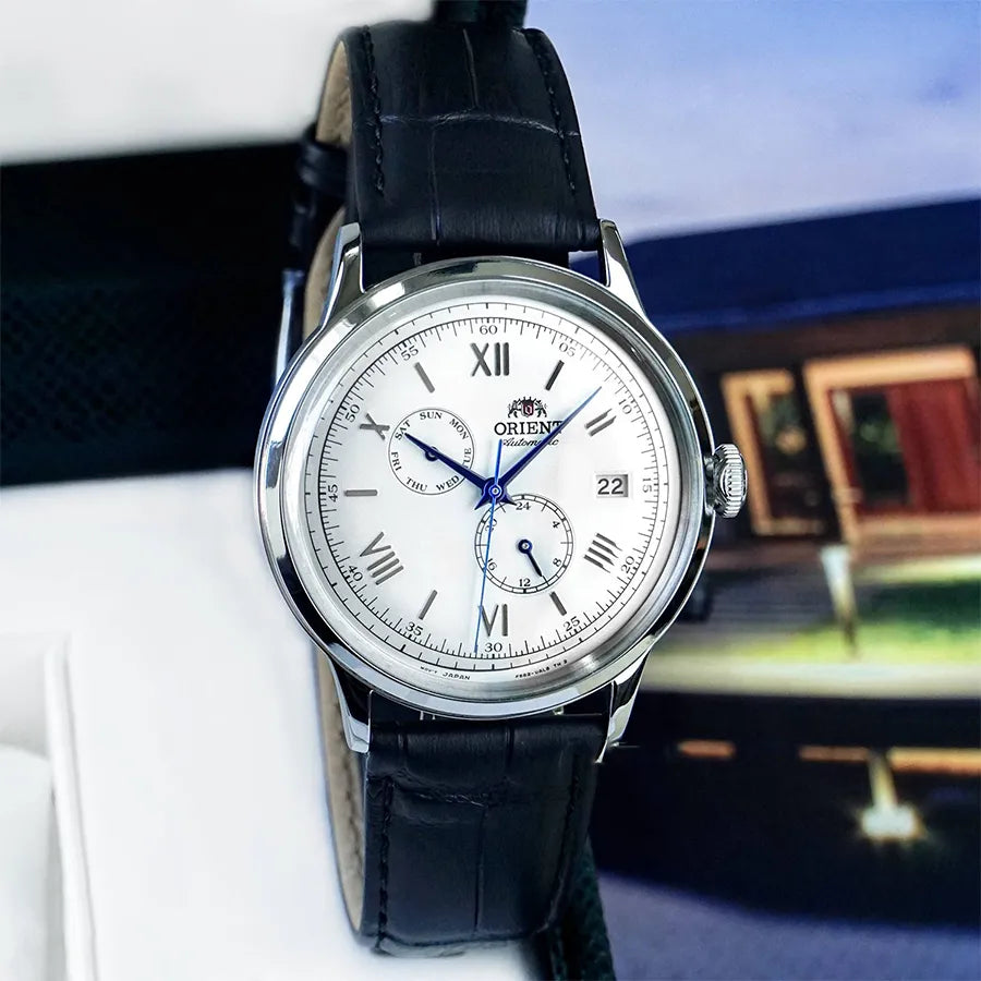 Orient Bambino 40,5 mm Sub-Dial Weißes Leder Herren Automatik Uhr RA-AK0701S30B