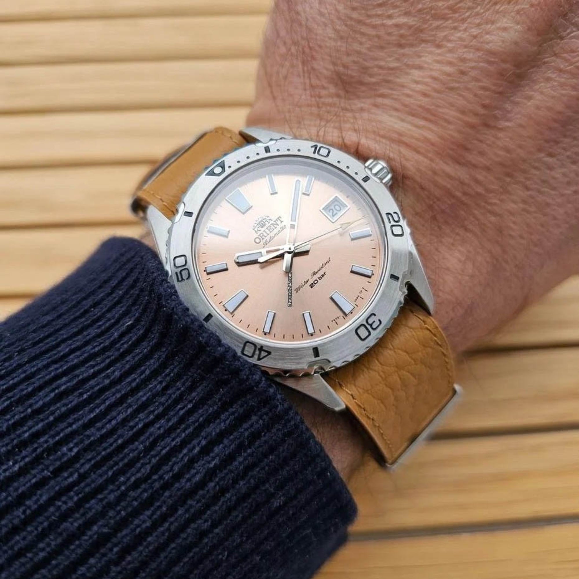 Orient Mako RA-AC0Q05P30B automatic dive watch worn on wrist