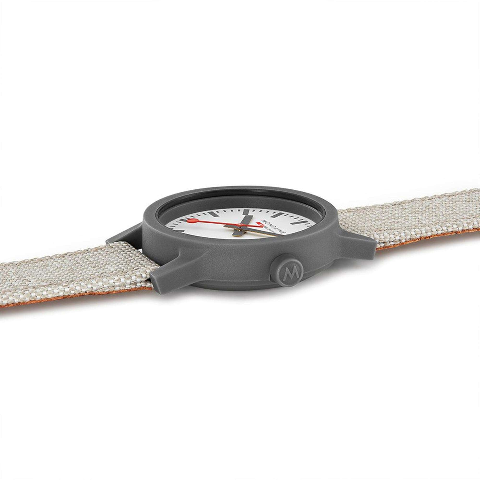 Mondaine Essence Nachhaltiger Quarz Weißes Zifferblatt Textilarmband Uhr MS1.32111.LH