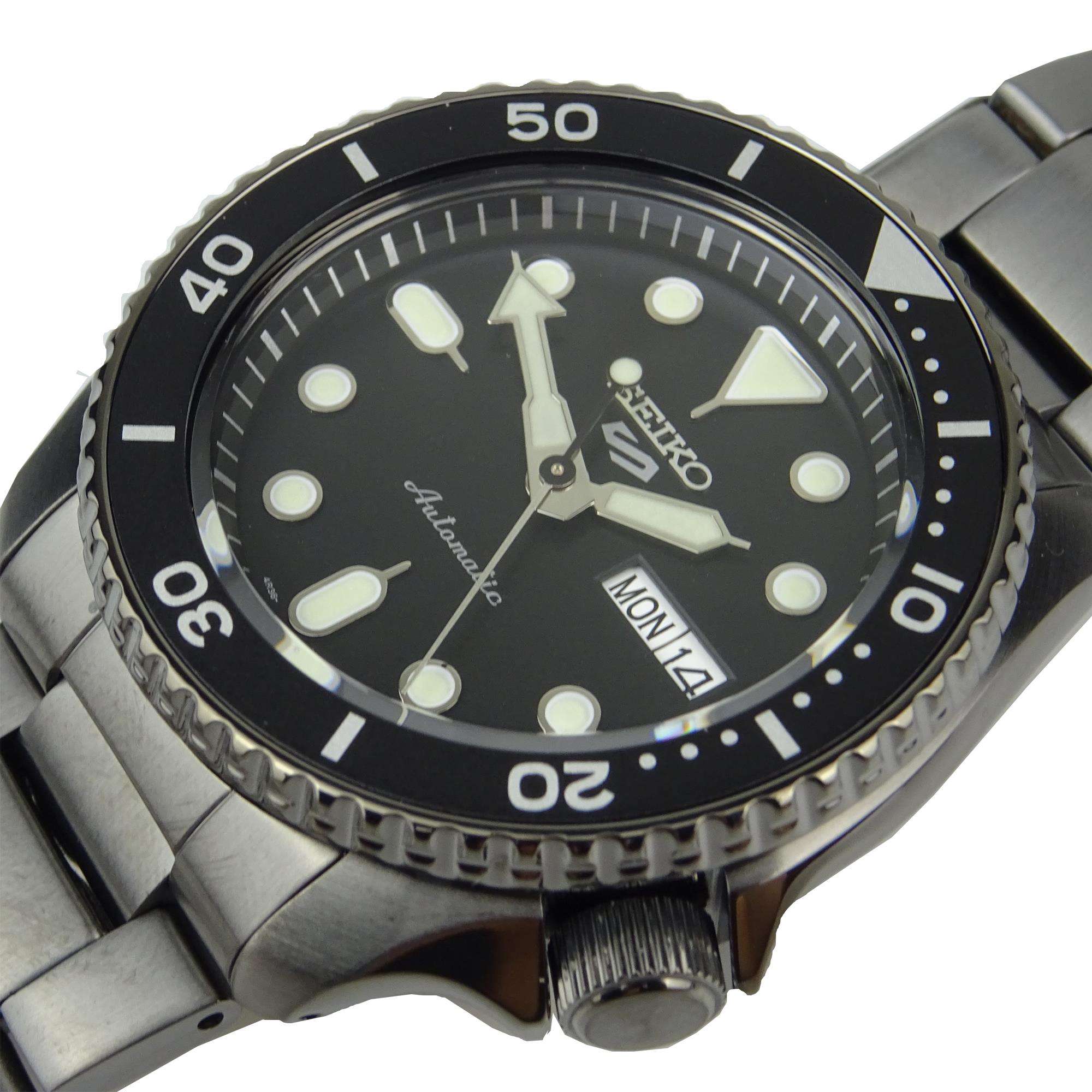 Seiko 5 Sports Automatik Schwarzes Zifferblatt Edelstahlarmband Herren Uhr SRPD65K1