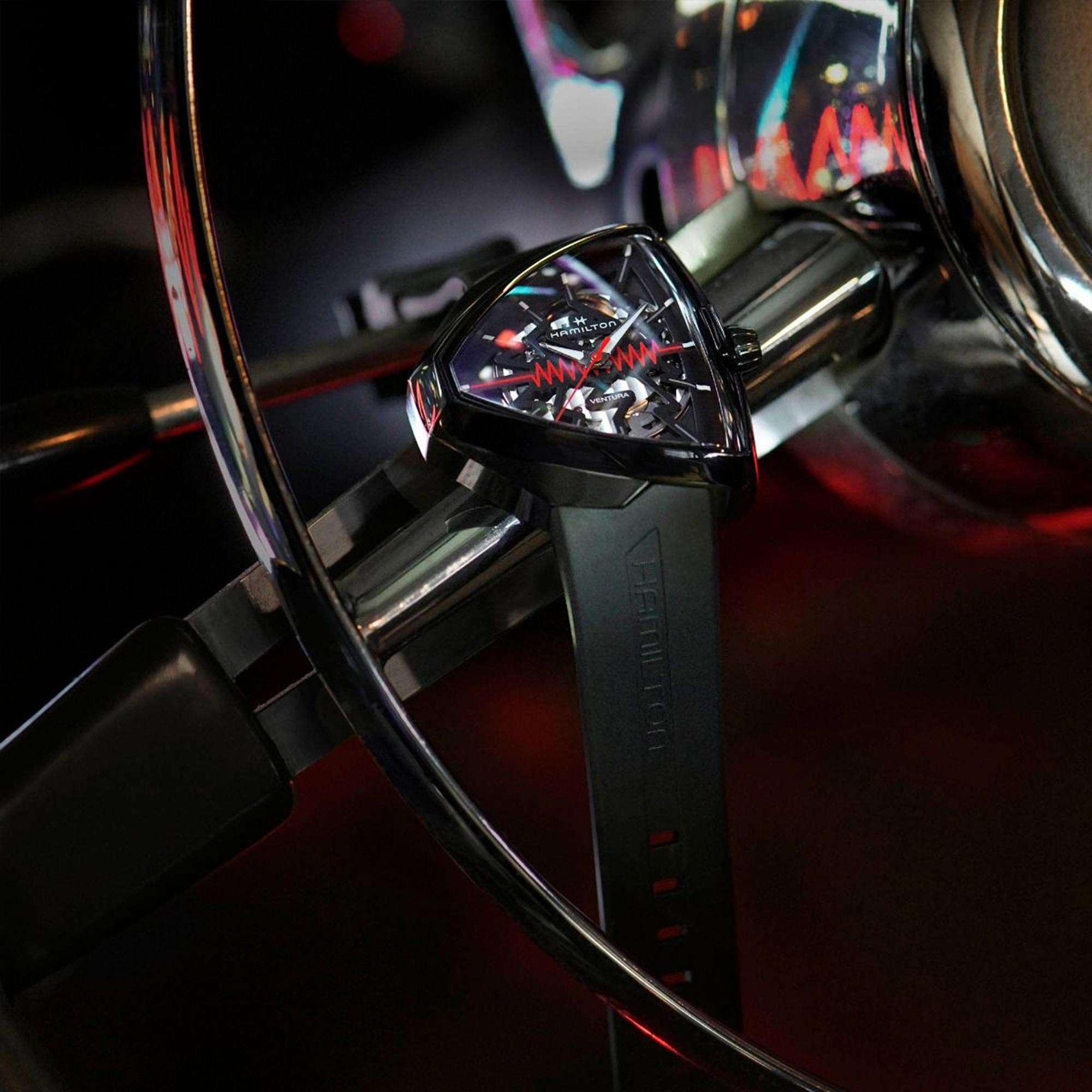 Hamilton Ventura 42mm Elvis80 Skeleton Black Dial Rubber Mens Automatic Watch H24535331