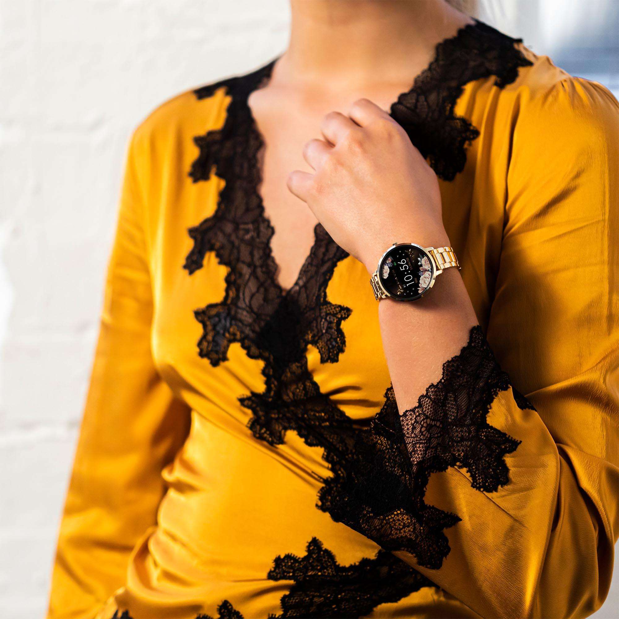 Reflex Active Series 03 Quarz Schwarzes Blumen Gold PVD Edelstahl Armband Damen Smartwatch RA03-4008