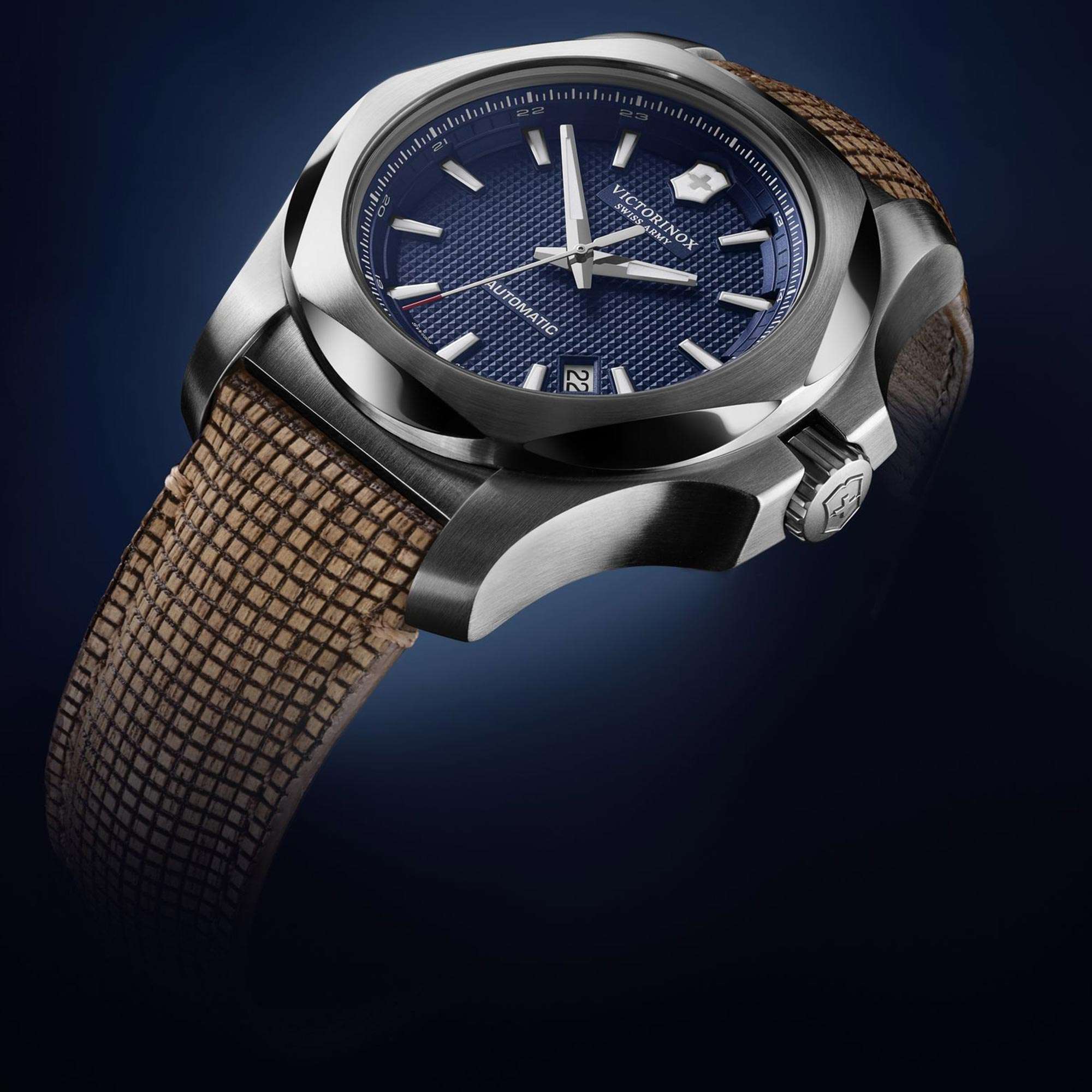 Victorinox Swiss Army I.N.O.X Mechanisch Blaues Zifferblatt Holzarmband Herren Uhr 241834