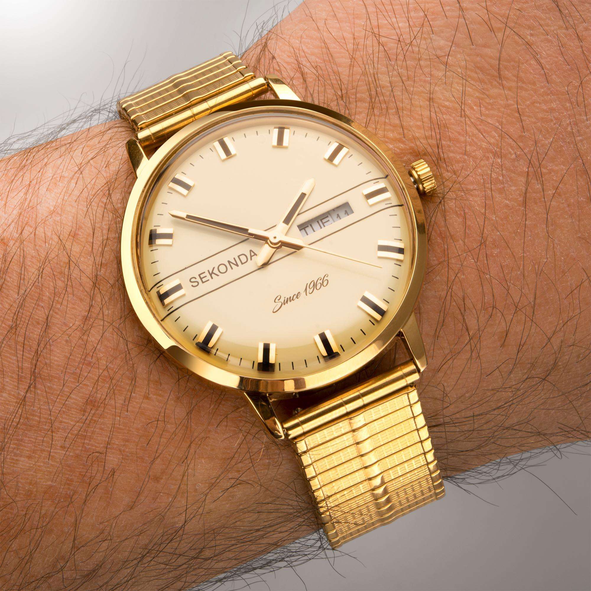 Sekonda Classic Quarz Goldfarbener Zifferblatt Edelstahlarmband Herren Uhr 1952