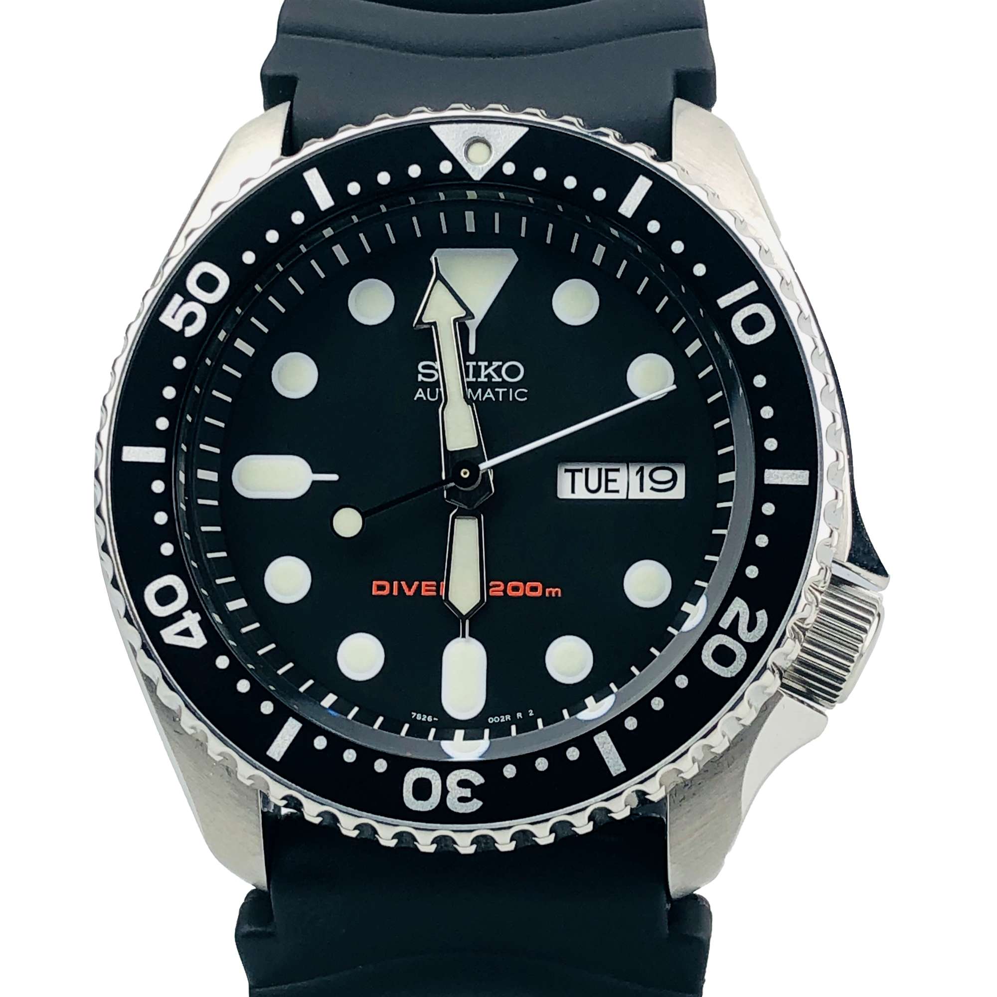 Seiko SKX Taucher Automatik Schwarzes Zifferblatt und Gummiarmband Herren Uhr SKX007K1