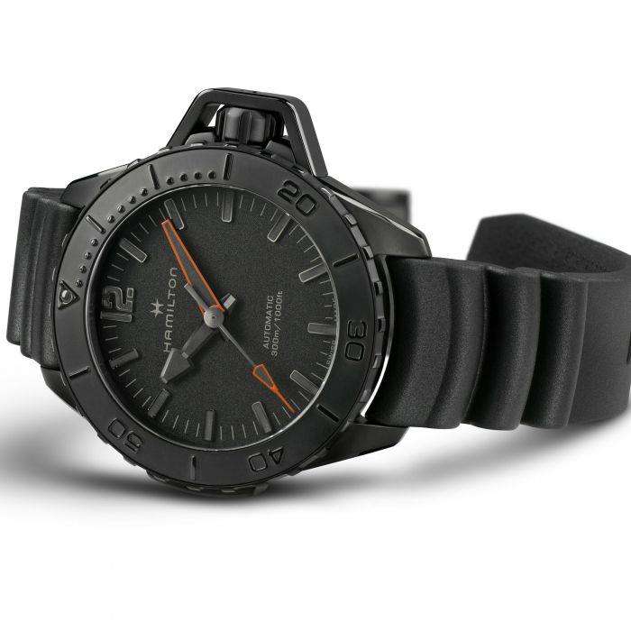  Hamilton Khaki Navy Frogman black dial rubber automatic dive watch H77845330