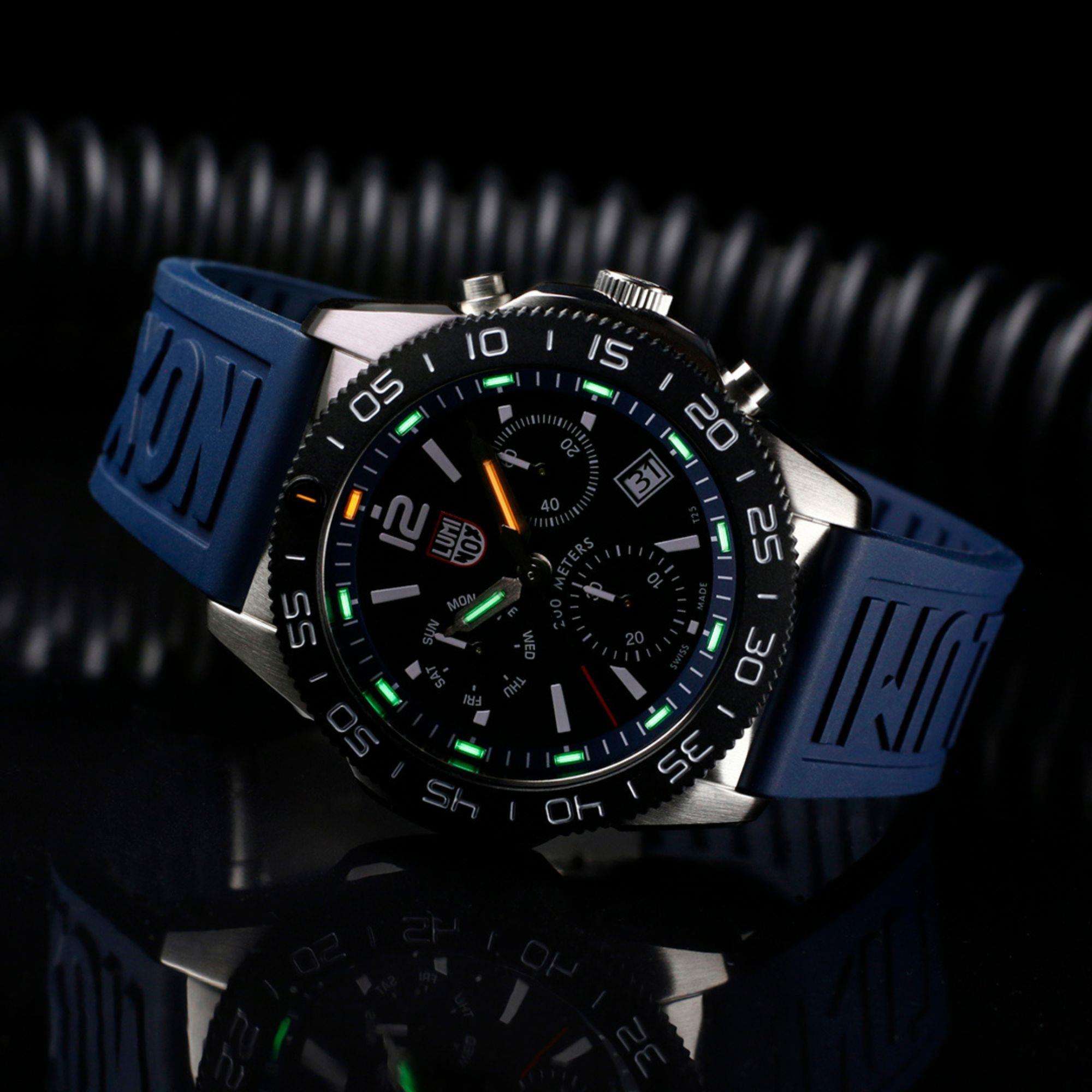 Luminox Pacific Diver 44mm Chronograph Black Dial Rubber Mens Quartz Watch XS.3143