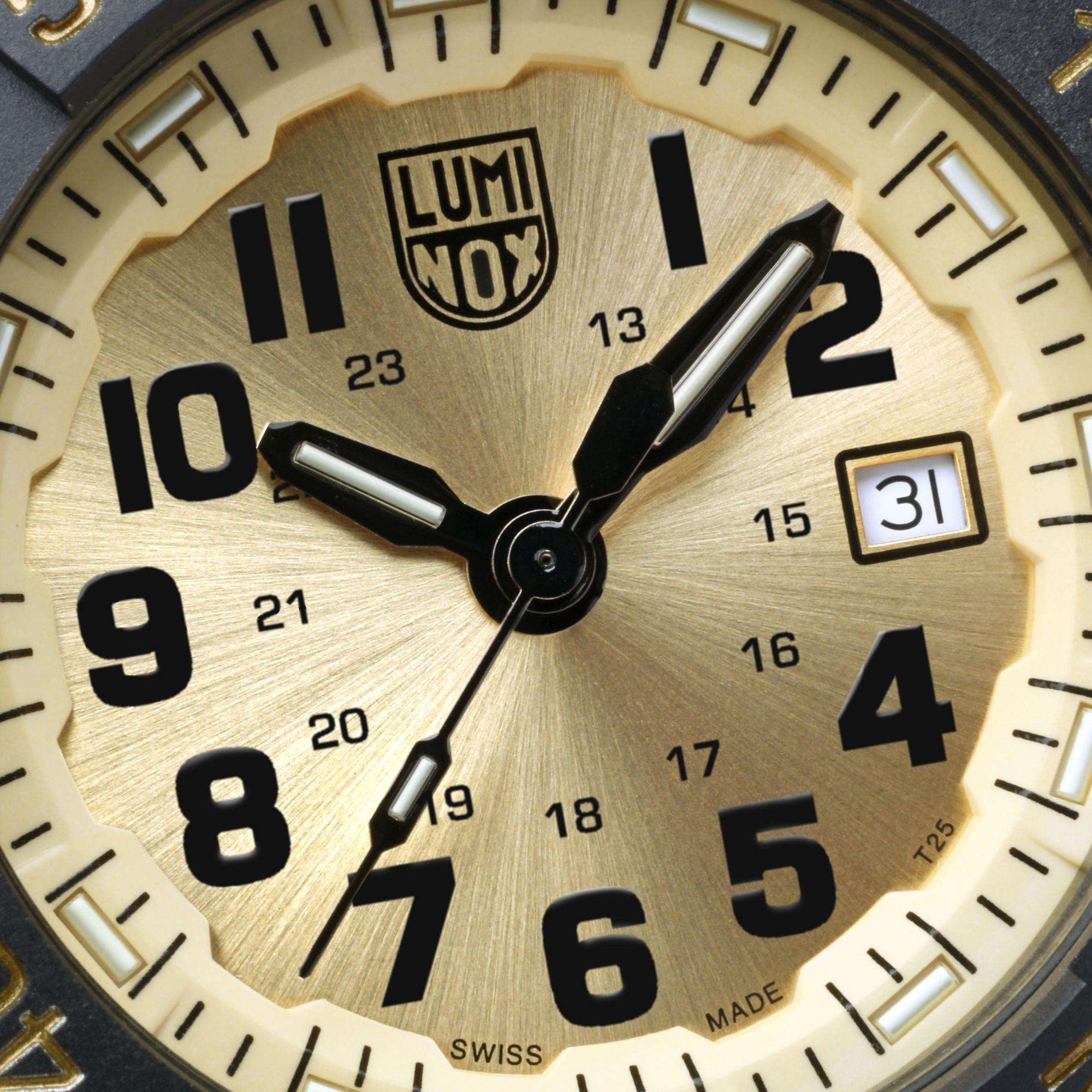 Luminox Navy Seal Goldenes Zifferblatt Limitierte Auflage Gummiband Herren Uhr XS.3505.GP.SET