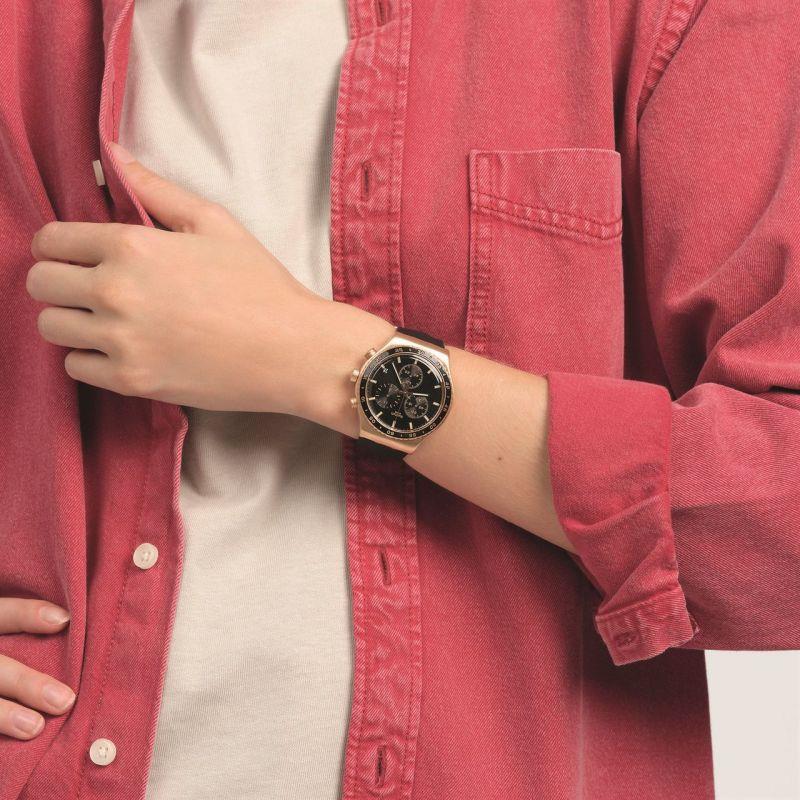 Swatch Stain Sheen Black Dial Black Rubber Strap Watch YVG410
