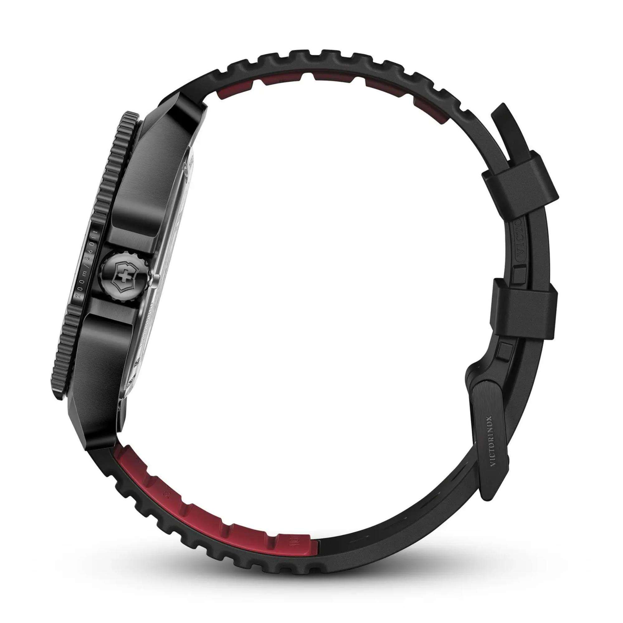 Victorinox 241982 black rubber strap and buckle clasp detail side profile