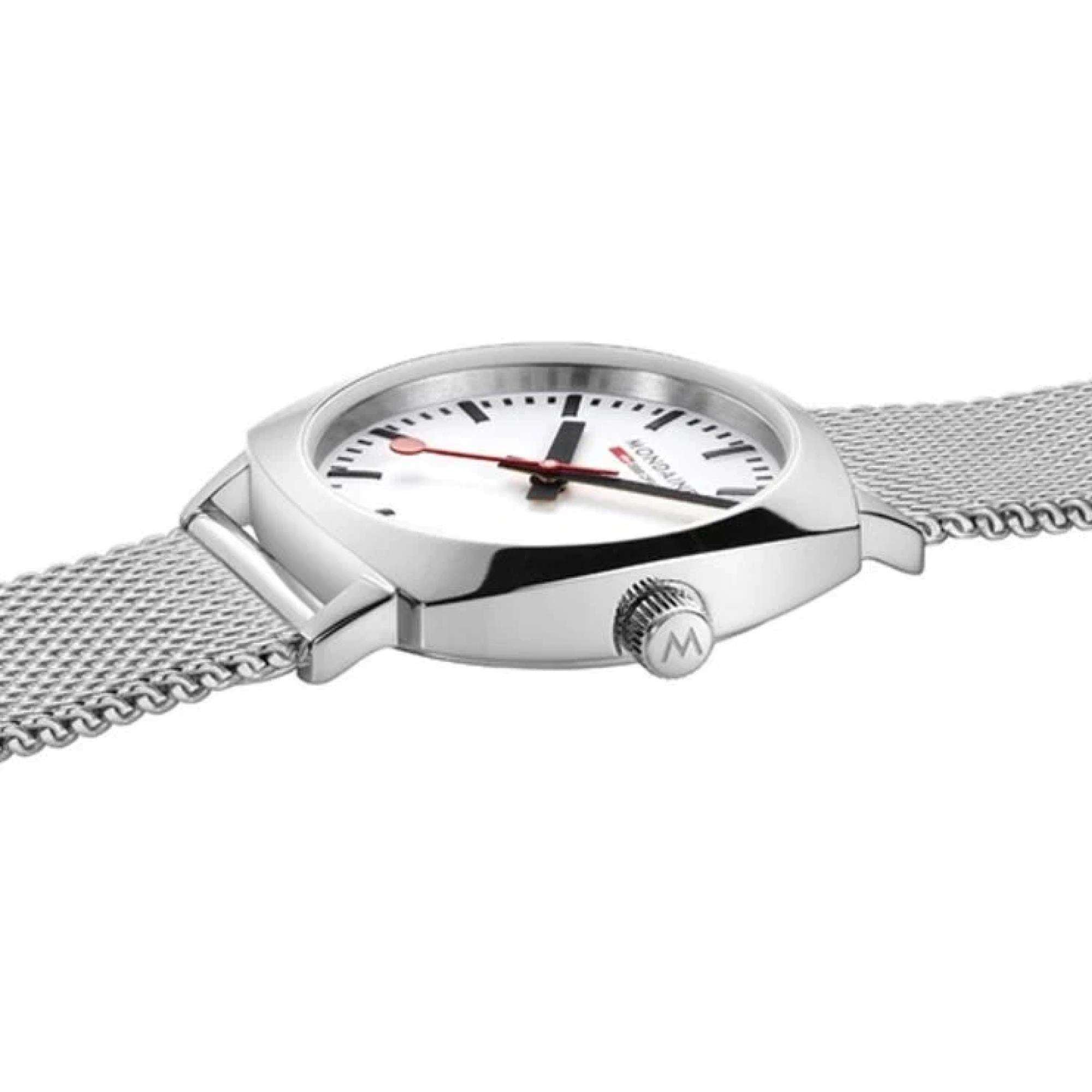 Mondaine Cushion 31mm Weißes Zifferblatt Stahl Quarz Uhr MSL.31110.SM