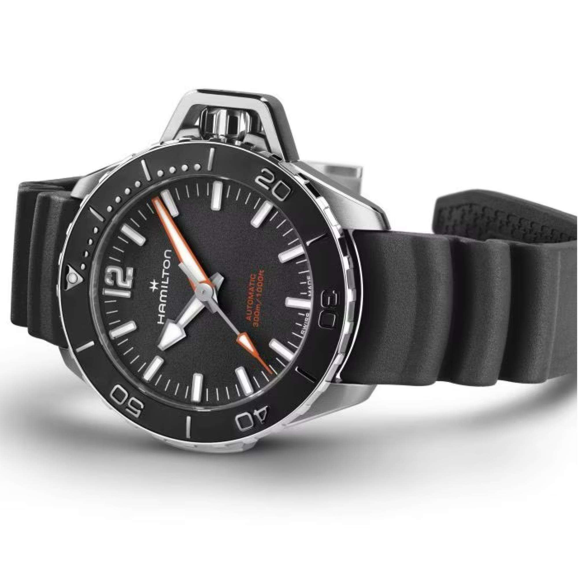 Hamilton Khaki Navy 41mm Black Dial Rubber Mens Automatic Watch H77455330