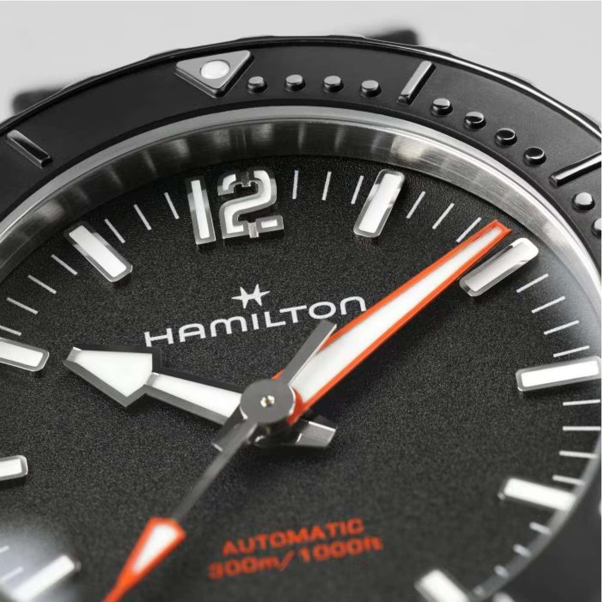 Hamilton Khaki Navy 41mm Black Dial Rubber Mens Automatic Watch H77455330