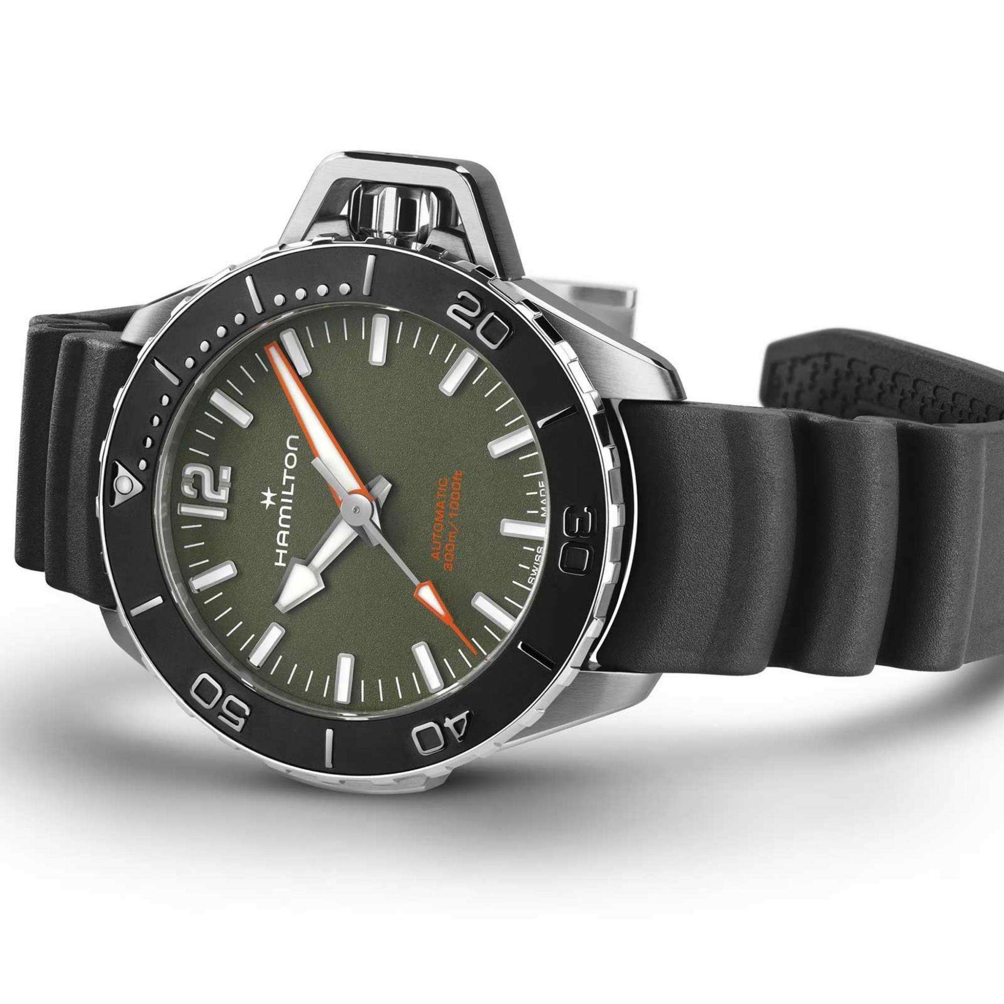Hamilton Khaki Navy 41mm Grünes Zifferblatt Gummi Herren Automatik Uhr H77455360