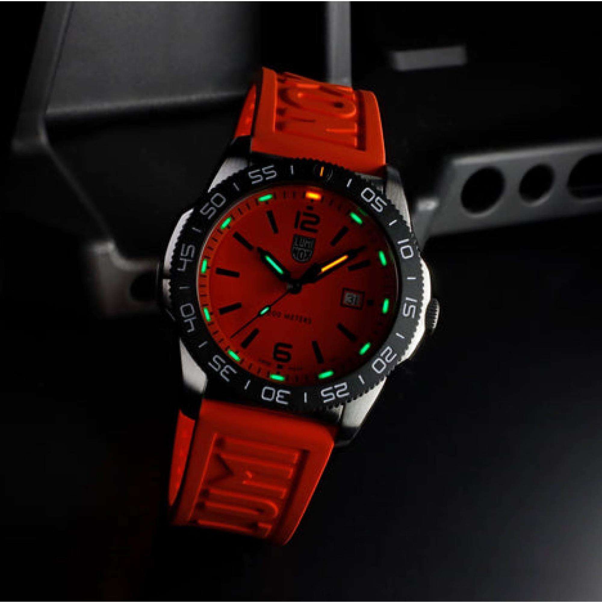 Luminox Sea Pacific Diver Oranges Zifferblatt Herren Uhr XS.3129
