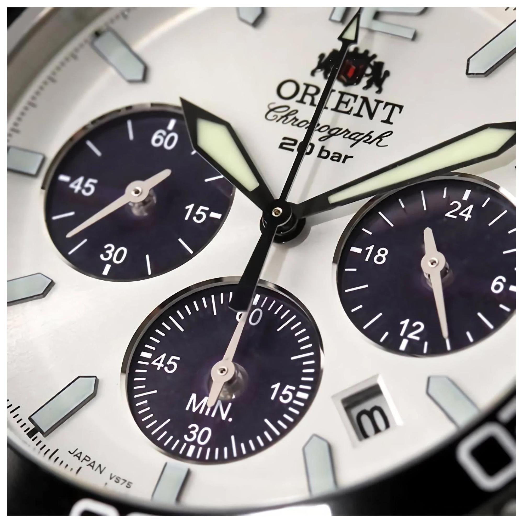 Orient Mako 43mm Solar Ex-Display Chronograph White Dial Steel Mens Quartz Watch RA-TX0203S10B