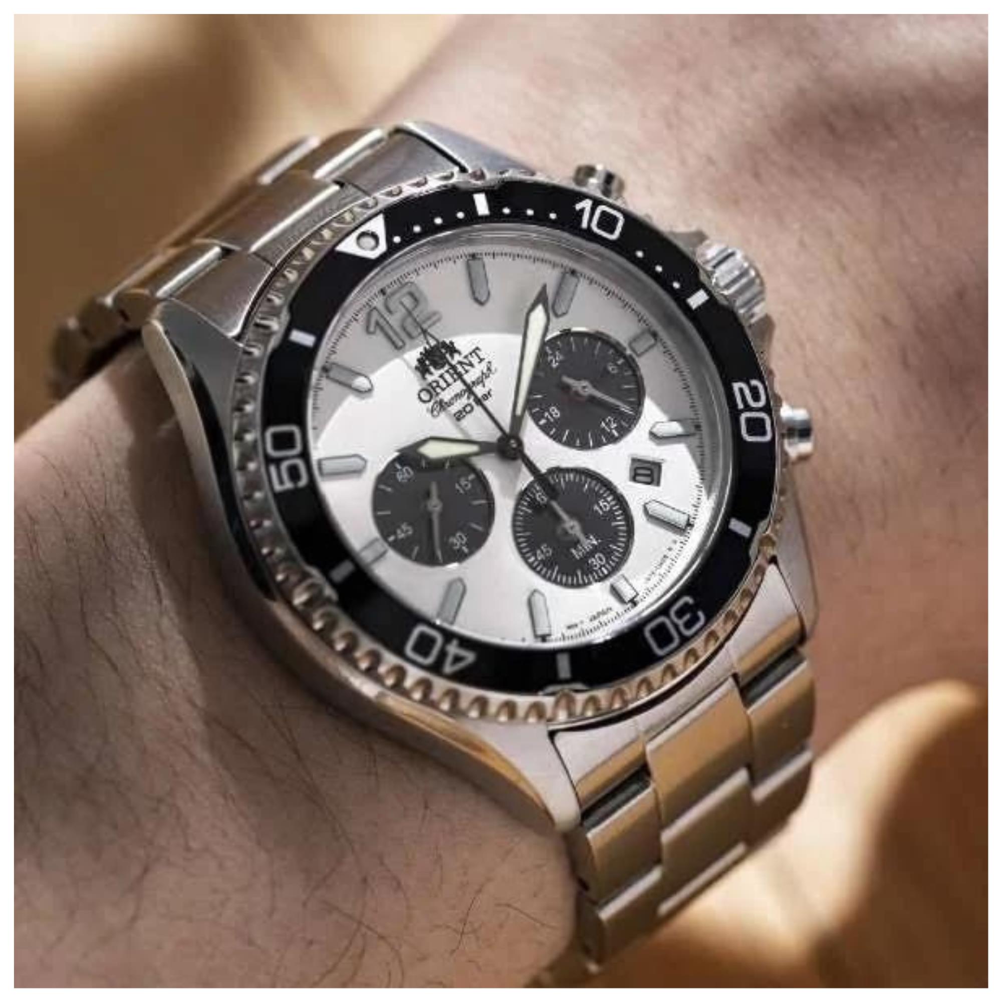 Orient Mako 43mm Solar Ex-Display Chronograph White Dial Steel Mens Quartz Watch RA-TX0203S10B