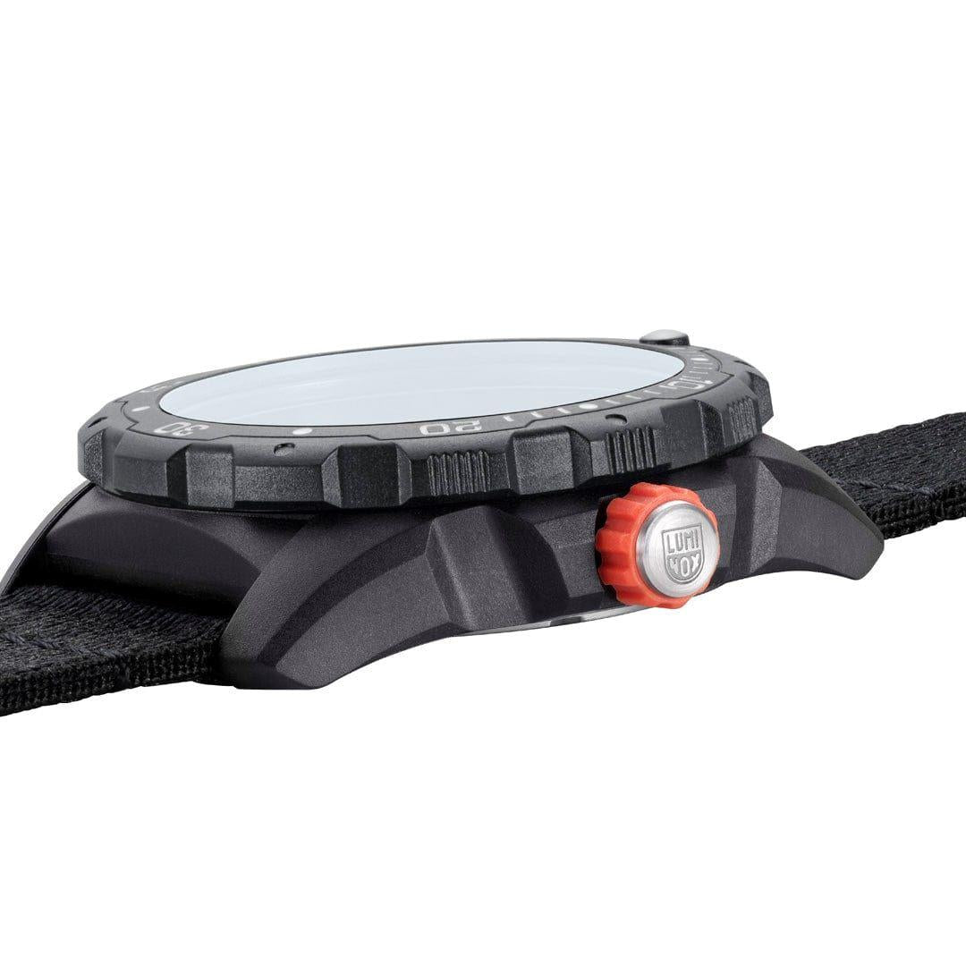 Luminox Bear Grylls Survival No Planet B Schwarzes Zifferblatt Ozeanplastikarmband Herren Uhr XB.3722.ECO