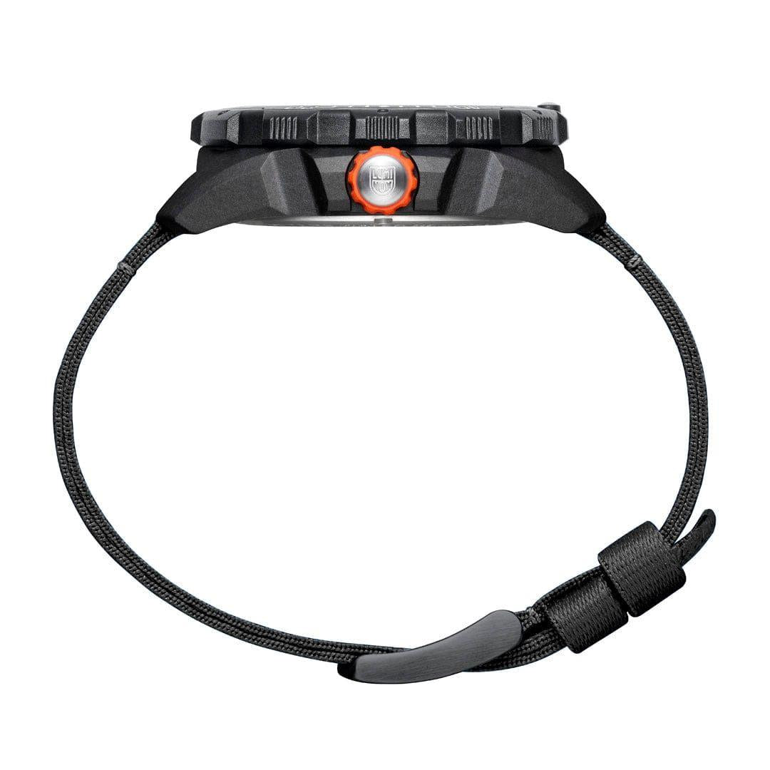 Luminox Bear Grylls Survival No Planet B Schwarzes Zifferblatt Ozeanplastikarmband Herren Uhr XB.3722.ECO