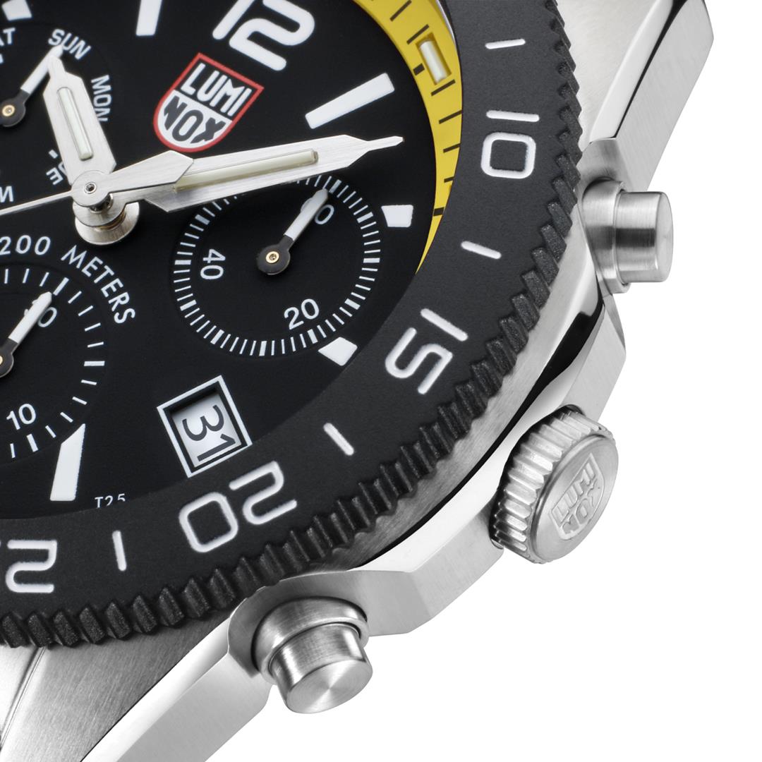 Luminox Pacific Diver 44mm Chronograph Black Dial Rubber Mens Quartz Watch XS.3145