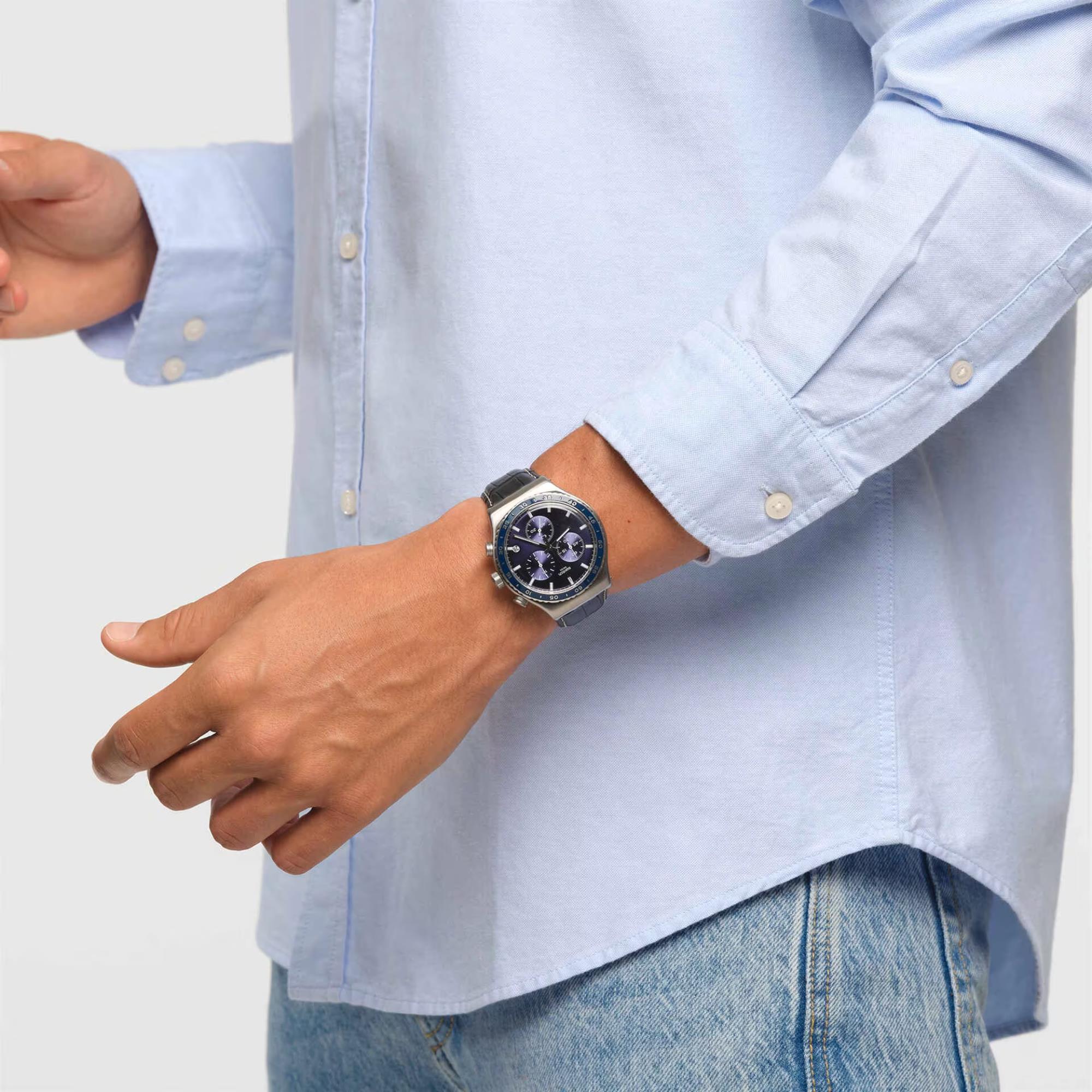 Swatch Cobalt Lagoon Chronograph Quartz Blue Dial Leather  Watch YVS496