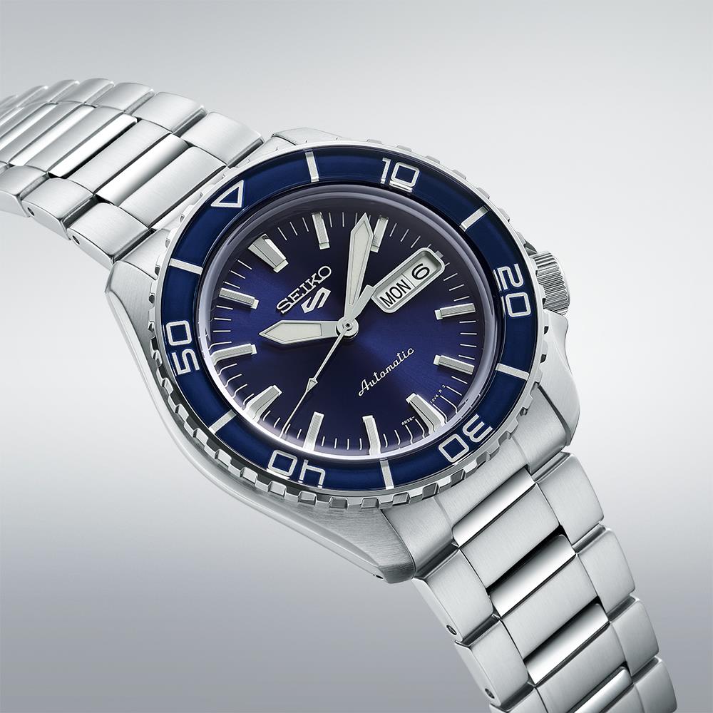 Seiko 5 Sports SKX Bluetone Redux Automatik Blau Zifferblatt Edelstahl Armband Herren Uhr SRPK97K1