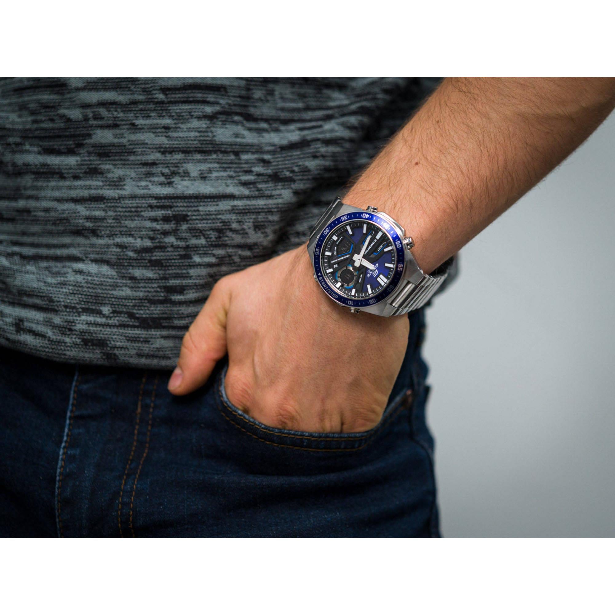 Casio Edifice Chronograph Quartz Blue Dial Stainless Steel Bracelet Men's Watch EFV-C110D-2AVEF