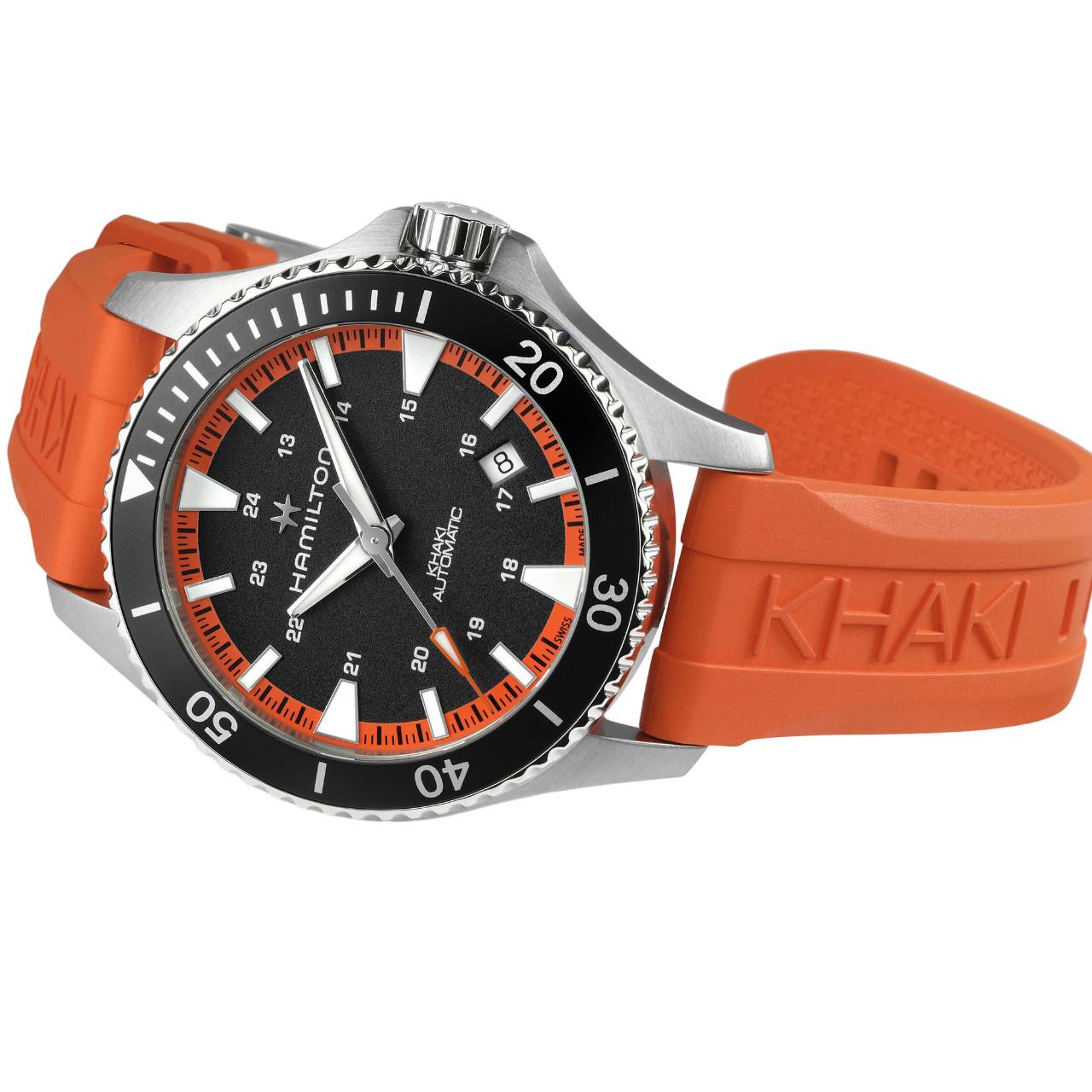 Hamilton Khaki Navy 40mm Black Dial Rubber Mens Automatic Watch H82395331