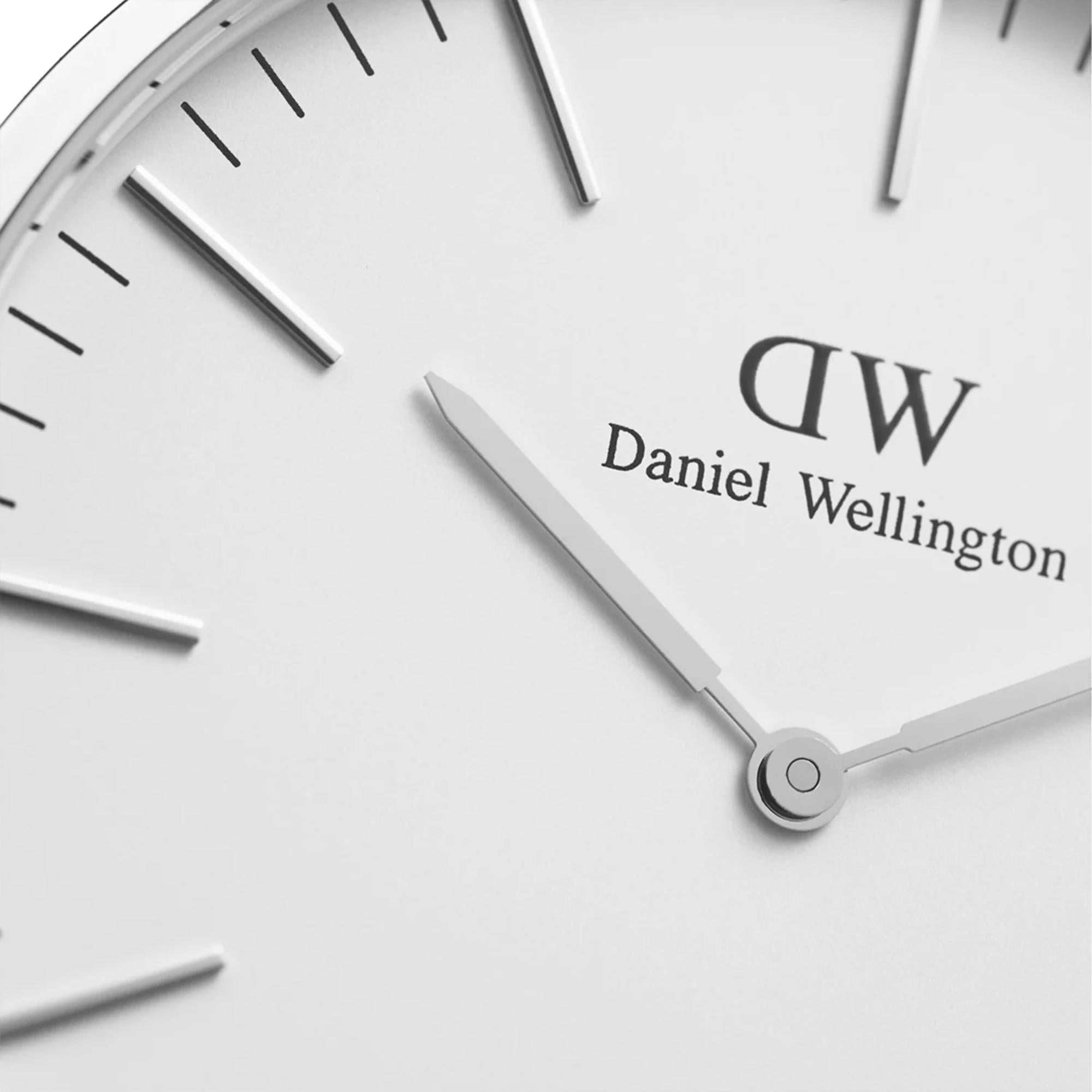 Daniel Wellington Classic 40mm White Dial Leather Mens Quartz Watch DW00100020