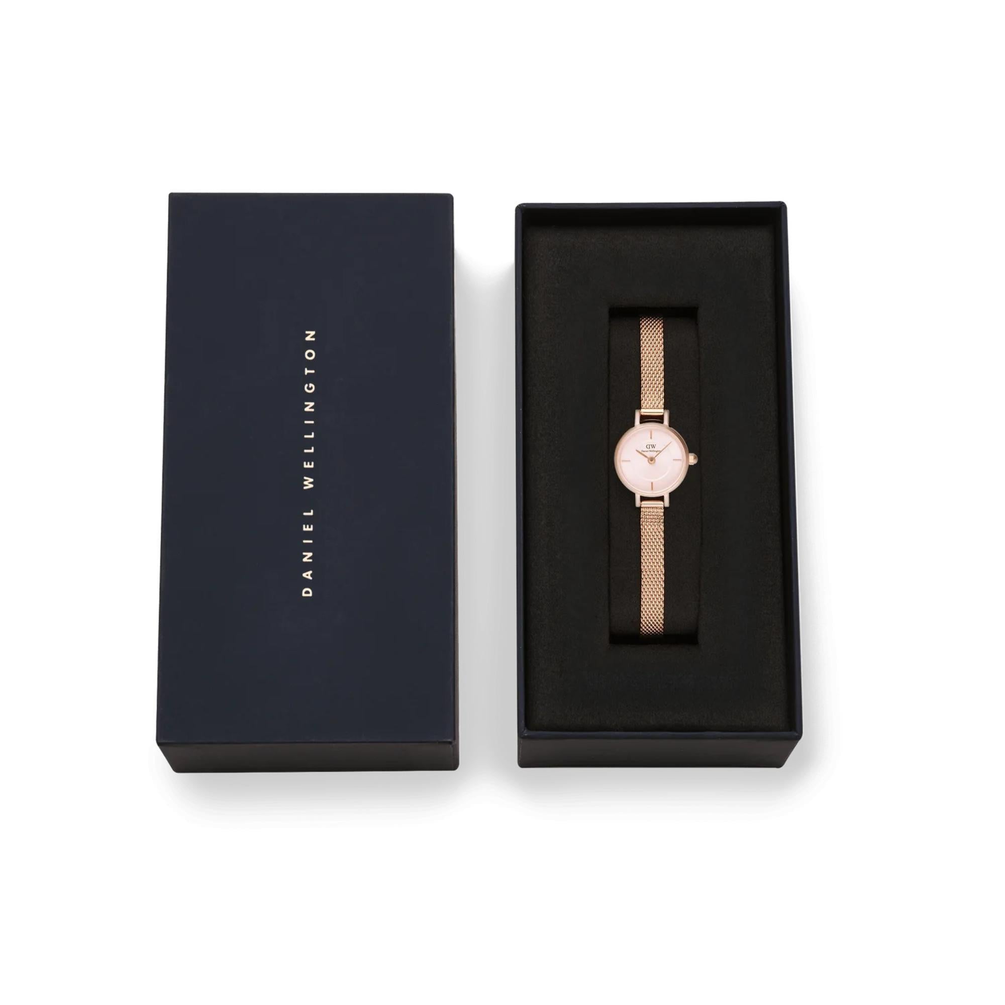 Daniel Wellington Petite 19mm Pink Dial Steel Ladies Quartz Watch DW00100743