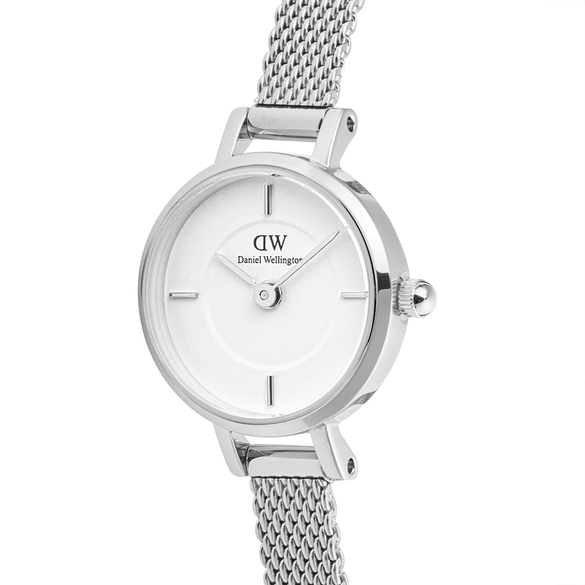 Daniel Wellington Petite 19mm Weißes Zifferblatt Stahl Damen Quarz Uhr DW00100746