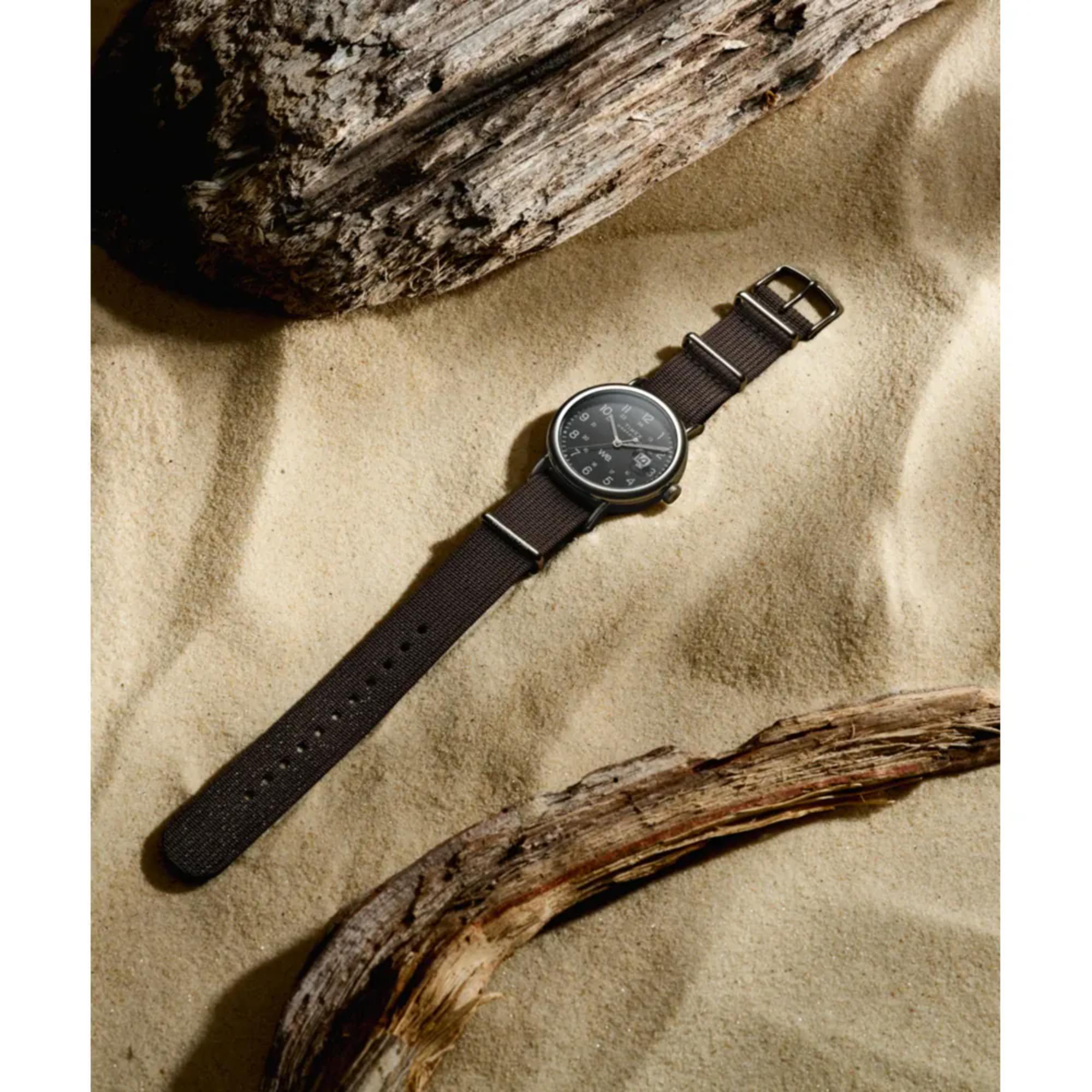 Timex Weekender 40mm Schwarzes Zifferblatt Stoff Herren Quarz Uhr TW2W86100