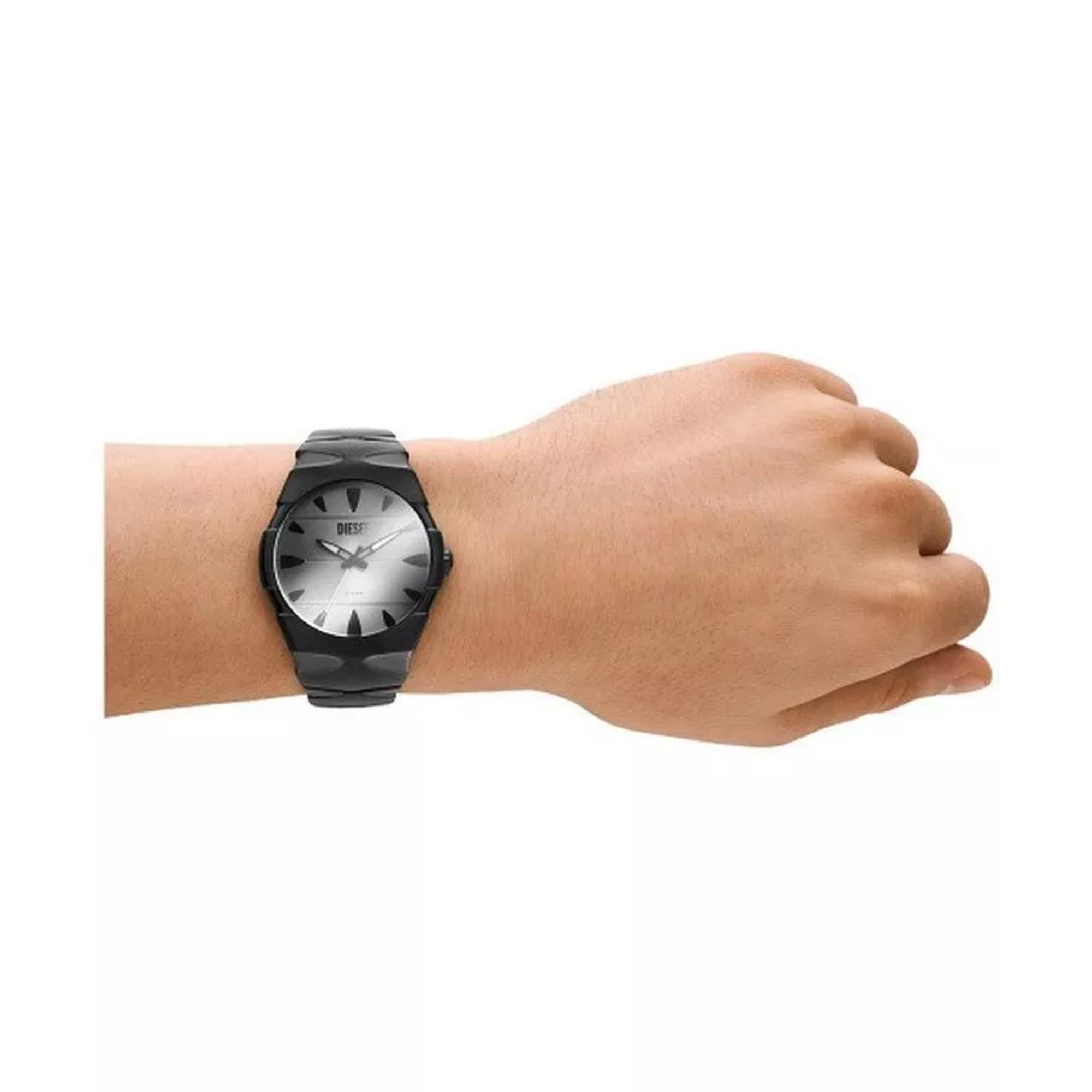 Diesel D-Sruptor Three-Hand Black Dial Men’s Watch DZ2213