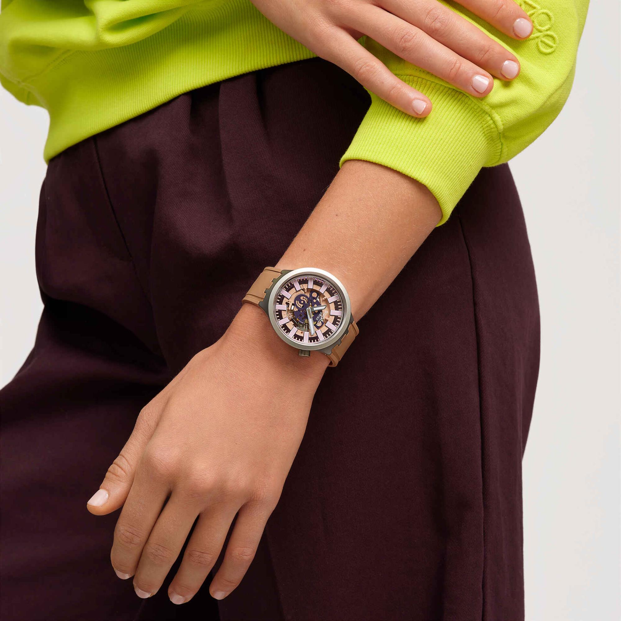 Swatch Terracotta Tide Pinkes Zifferblatt Uhr SB07S119
