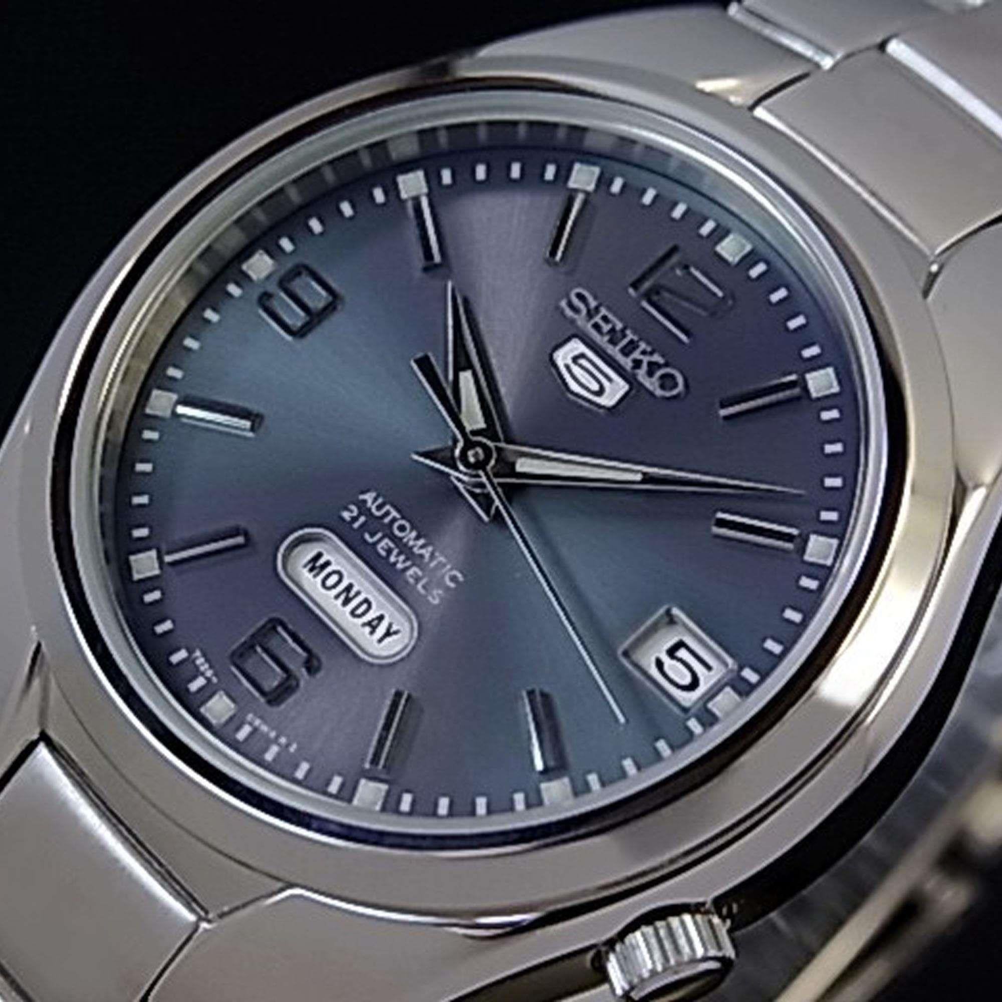 Seiko 5 Automatic Grey Dial Steel Strap Men's Watch SNK621K1